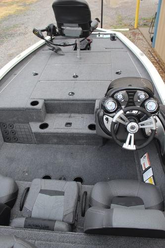 2021 Tracker Boats boat for sale, model of the boat is Pro Team™ 195 TXW Tournament Edition & Image # 20 of 22