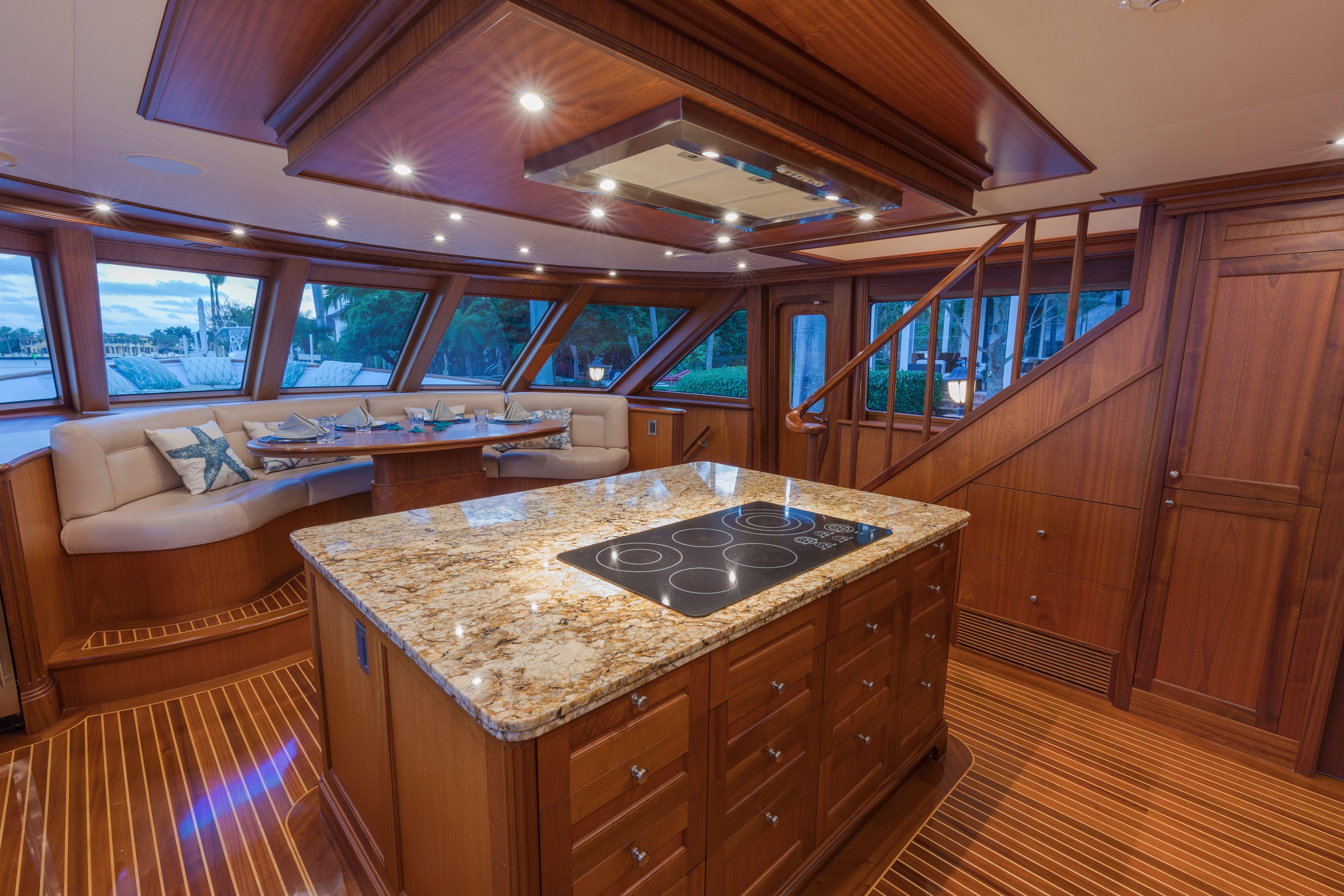 Rayburn-Custom 2007-ANNDRIANNA FL-US-9574424 | Thumbnail