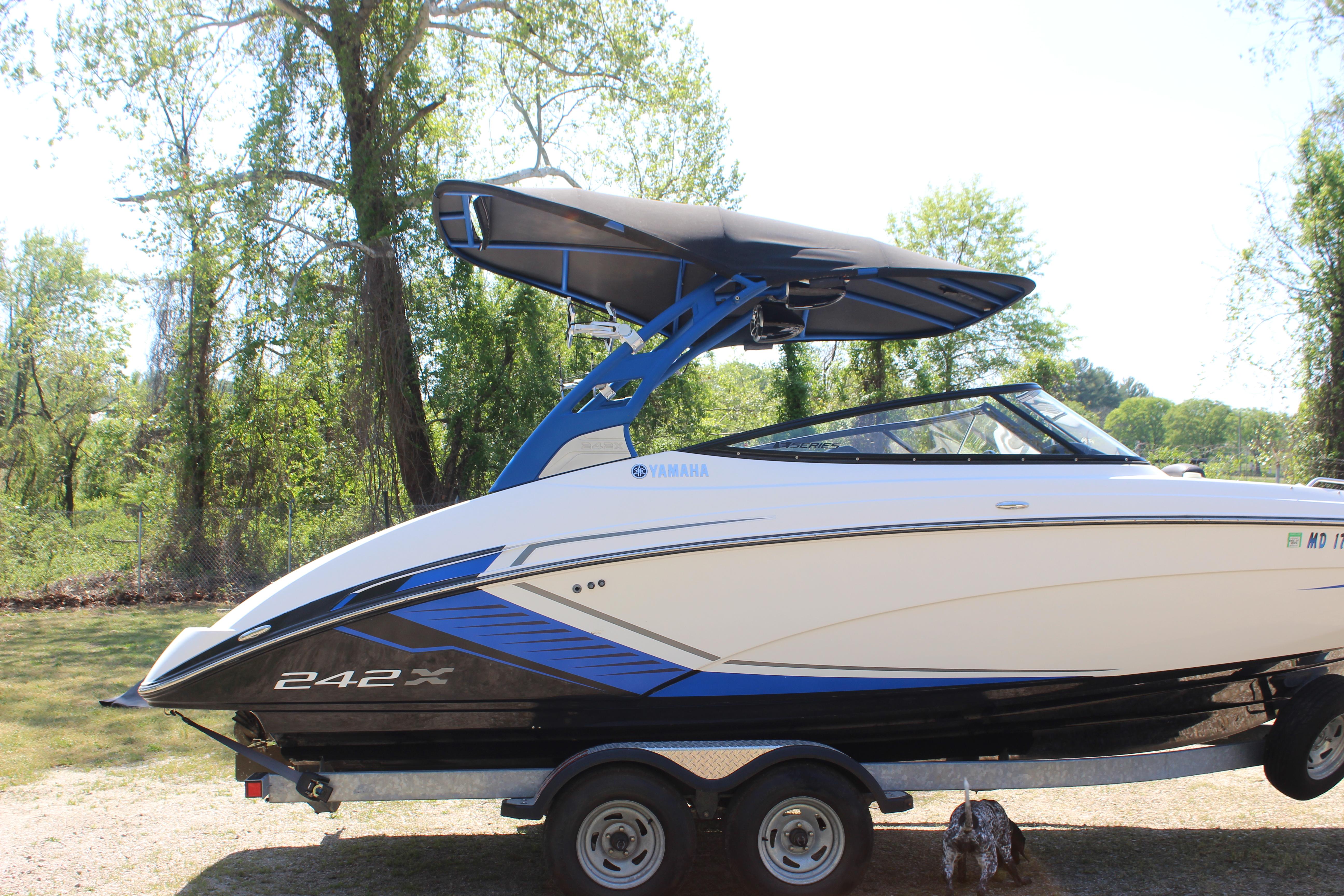 ヤマハ　ベース 2018 Yamaha Boats 242 X | Dominion Yachts