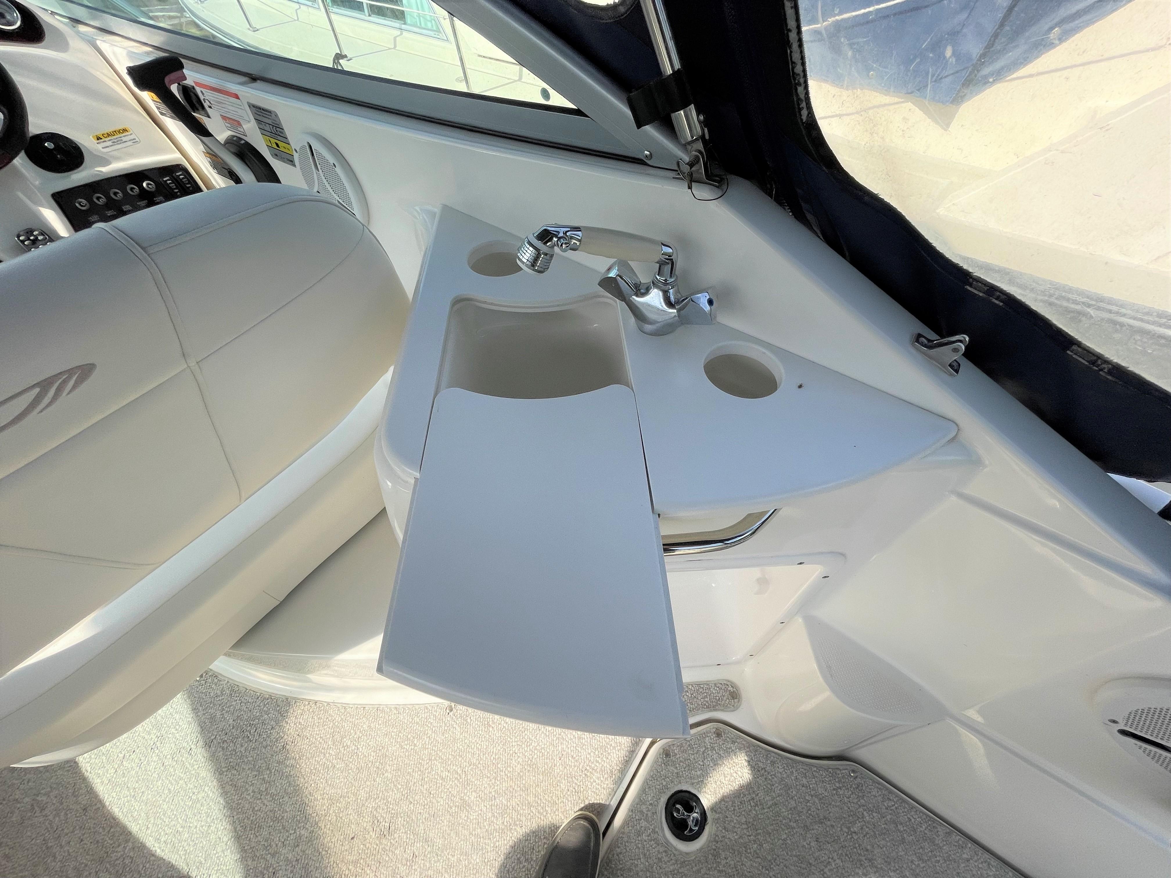 2009 Maxum 2500 SE