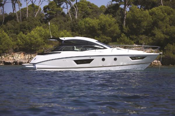 2019 Beneteau 40