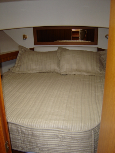 Fwd cabin