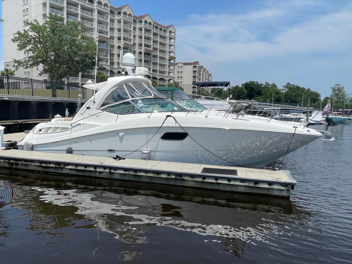 2010 Sea Ray 350 Sundancer