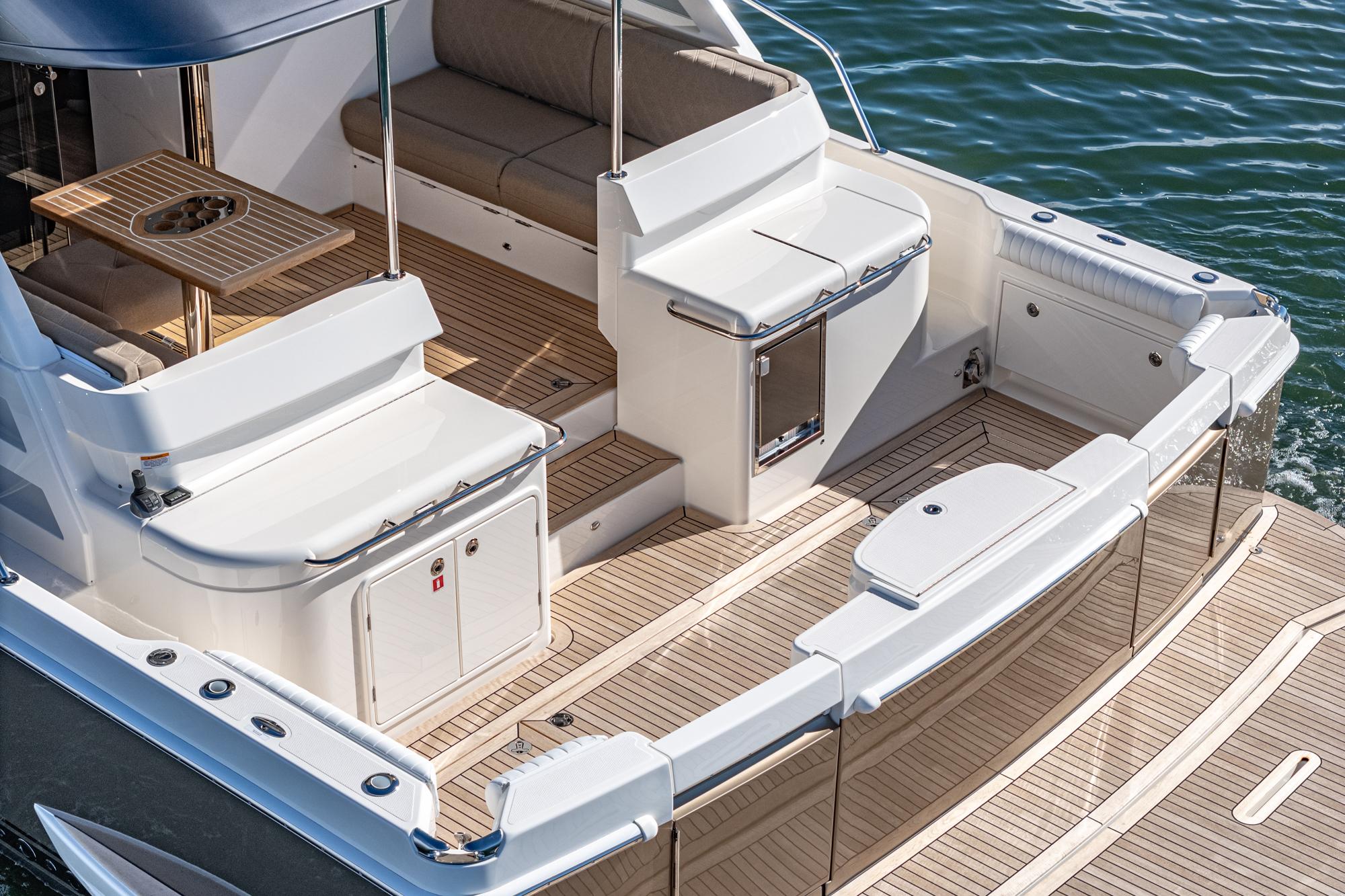 2024 Riviera 465 SUV #R018-24 inventory image at Sun Country Marine Group, San Diego Harbor Island 2024 Riviera 465 SUV #R018-24 inventory image at Sun Country Marine Group, San Diego Harbor Island