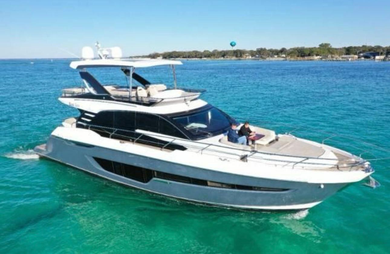 2020 Fairline squadron 68