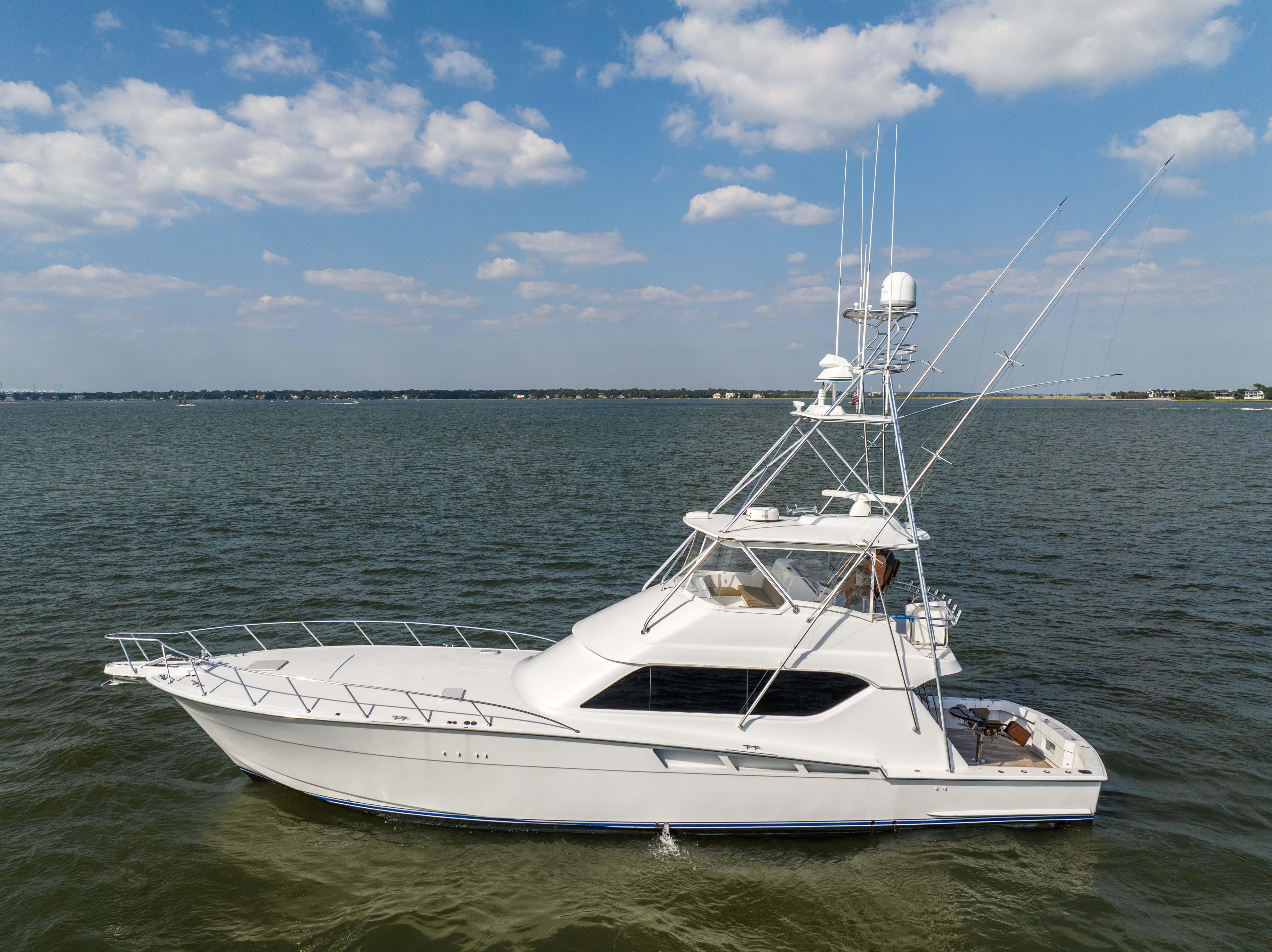 Hatteras 60 Reel Hook Up - Exterior Profile