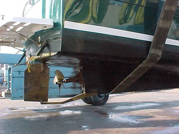 Rudder, Prop, Sandshoe, Keel view