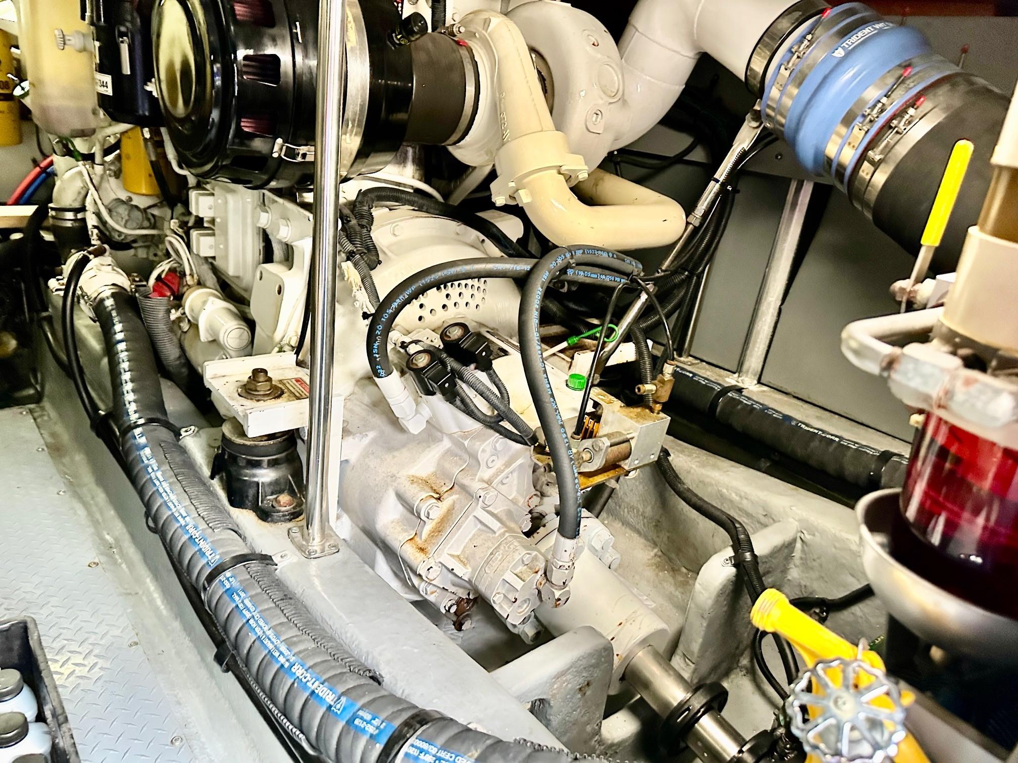 2002-sea-ray-480-sedan-bridge-power-9714454-20250324092728627-1_XLARGE