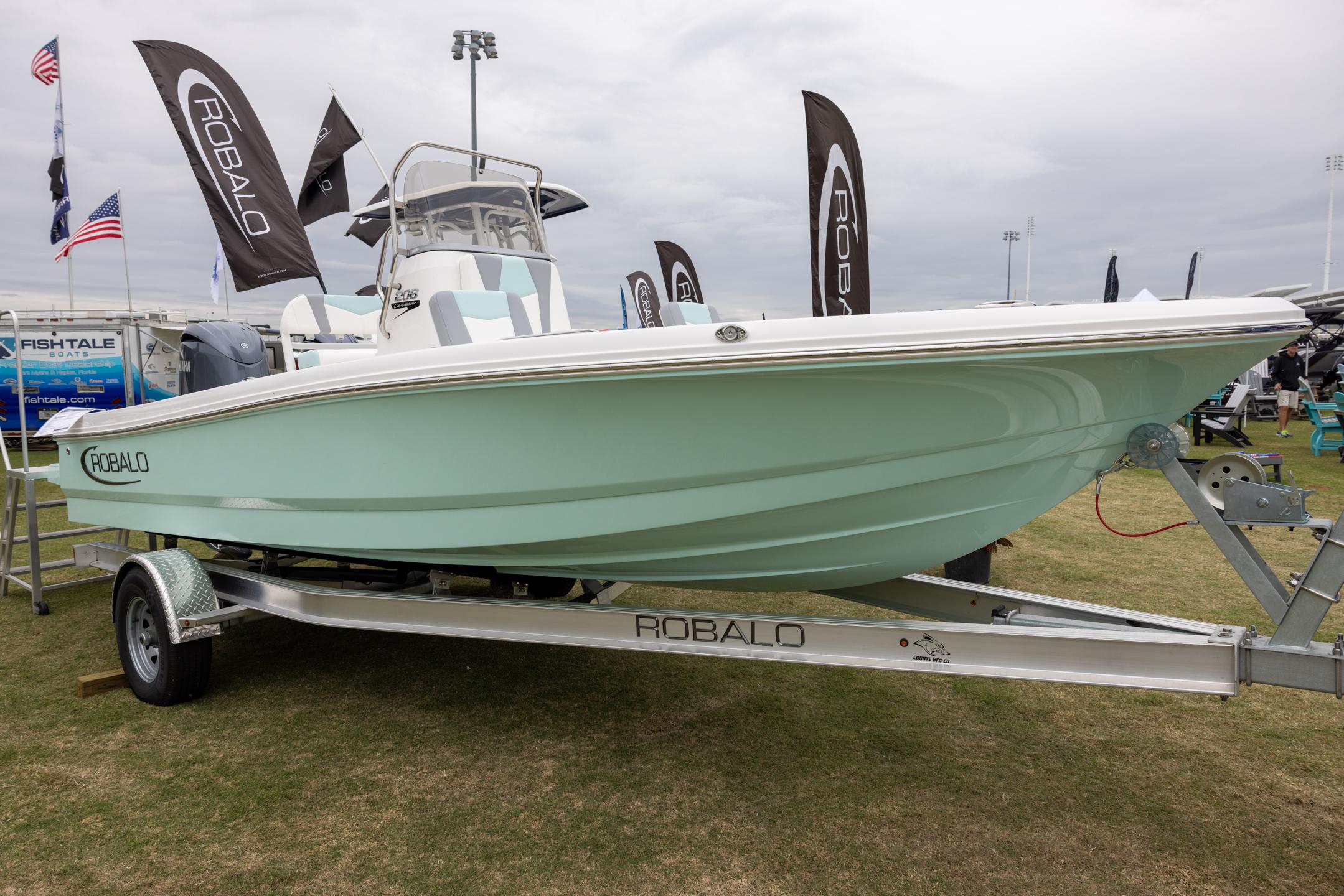 Robalo 206 Cayman 2025