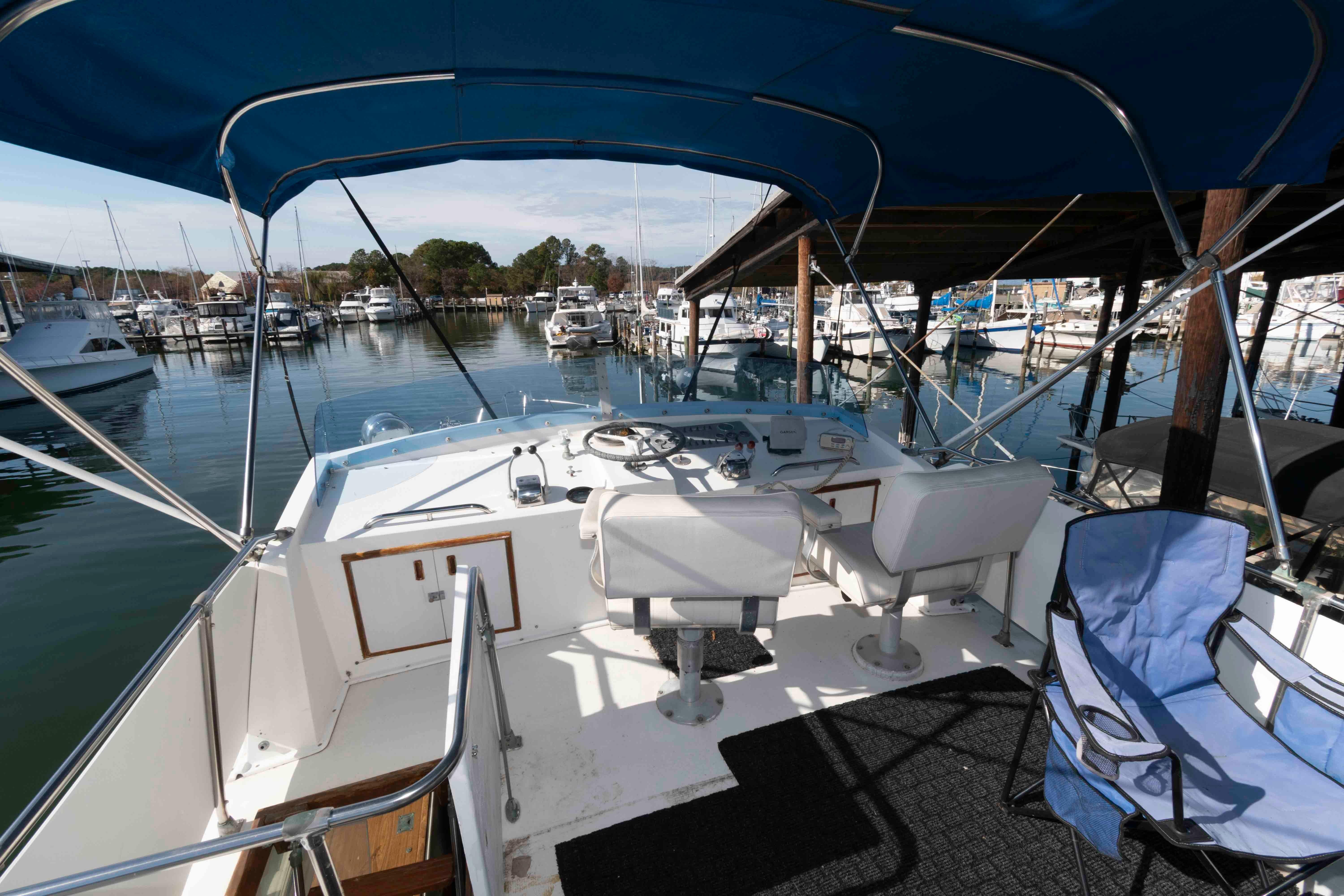 Knot 10 Yacht Sales Knot 10 Yacht Sales