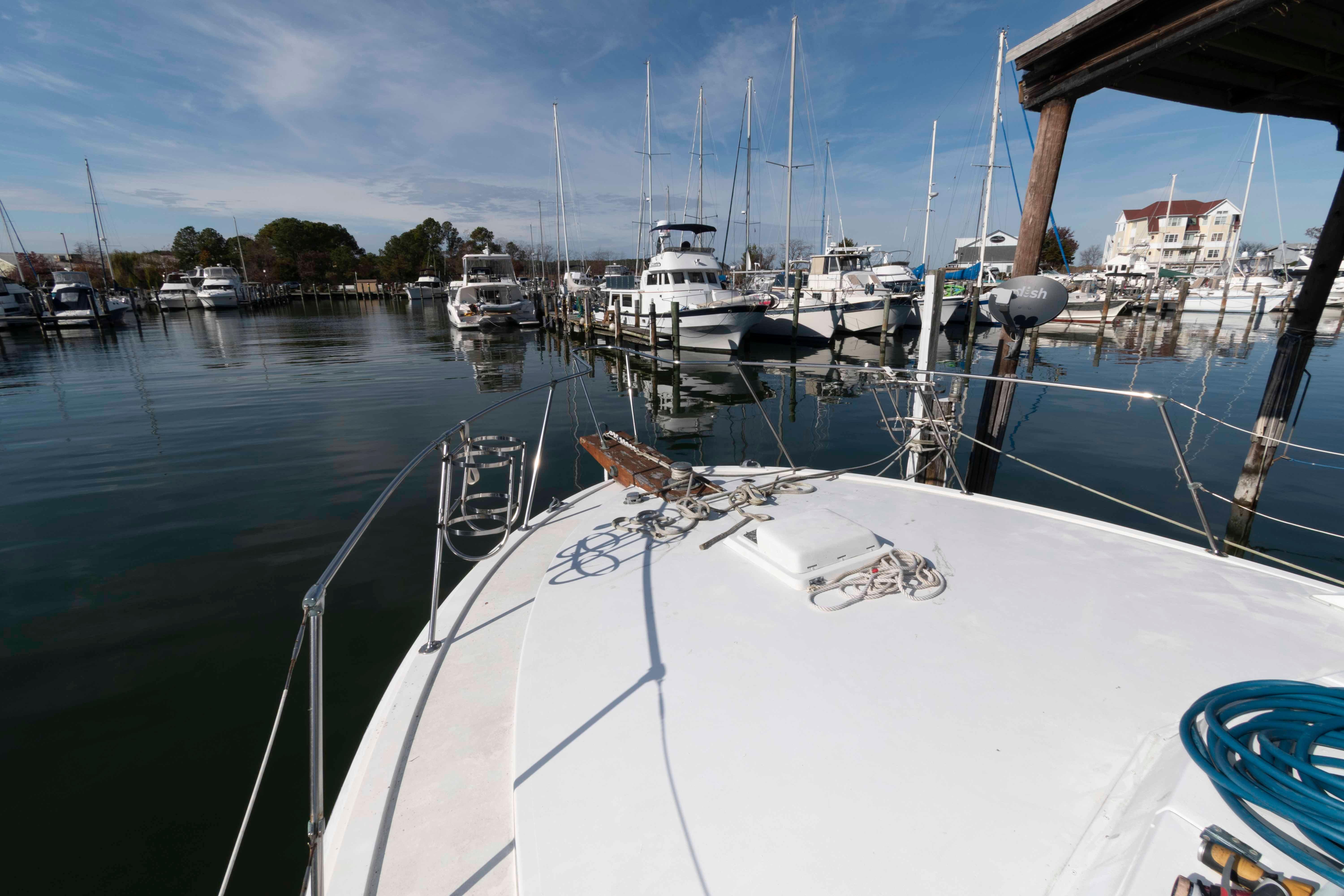 Knot 10 Yacht Sales Knot 10 Yacht Sales