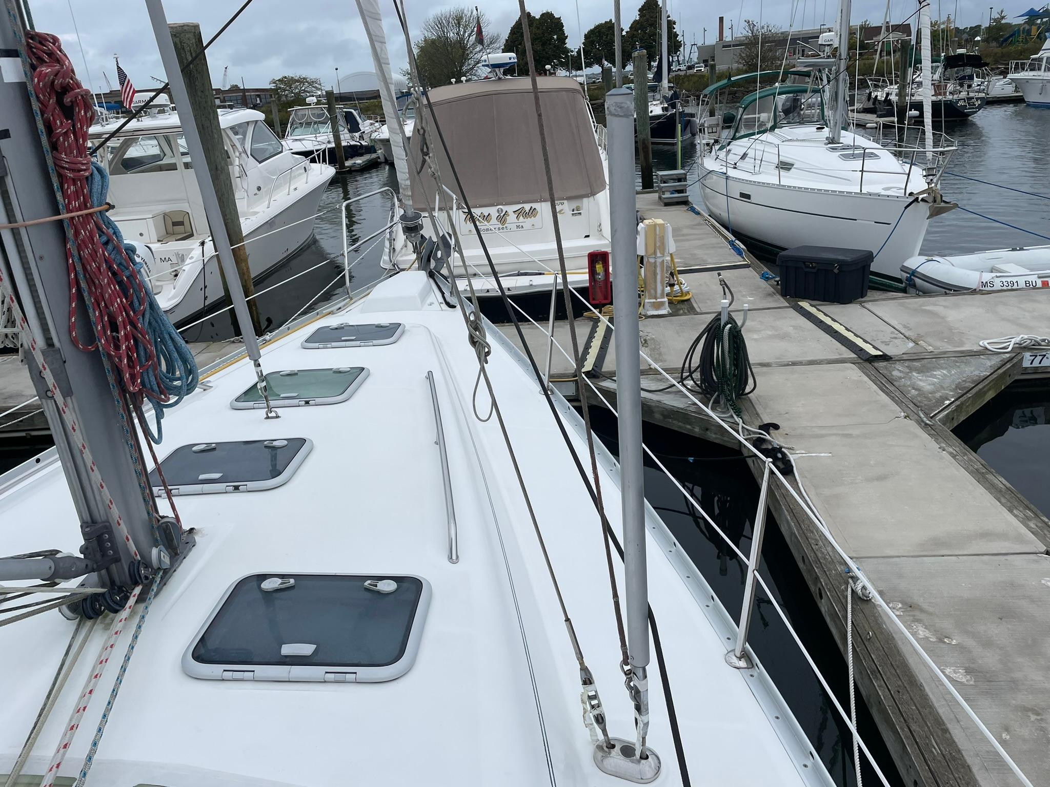 Newport RI Yacht Brokerage