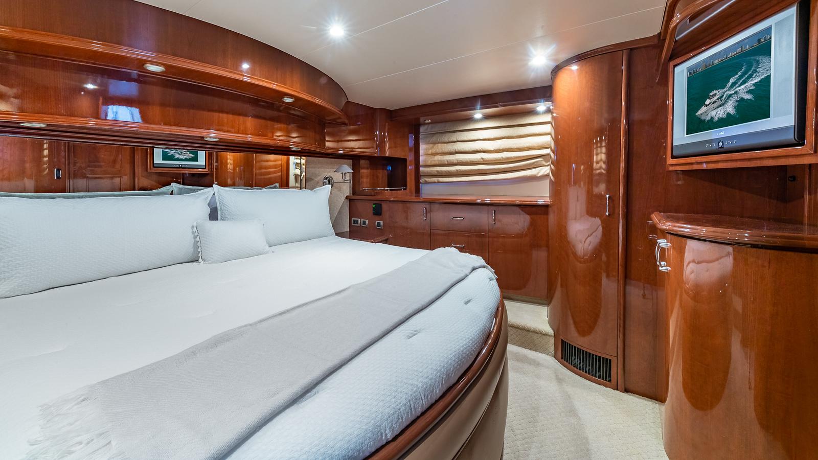 Marquis-59 2005-Next to Sell FL-US-Luxurious 2005 Marquis 59 yacht bedroom with elegant wood paneling and modern amenities.-9654462 | Thumbnail