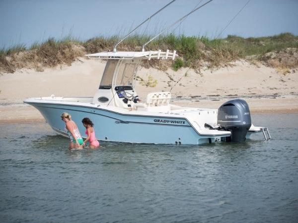 2022 Grady-White boat for sale, model of the boat is Fisherman 236 & Image # 4 of 25