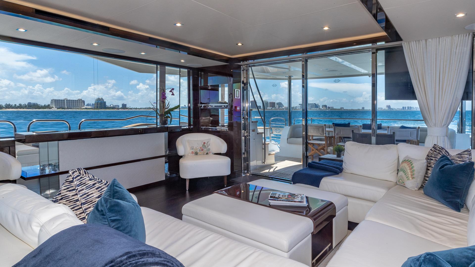 2018 Sunseeker 95 Yacht Mirracle