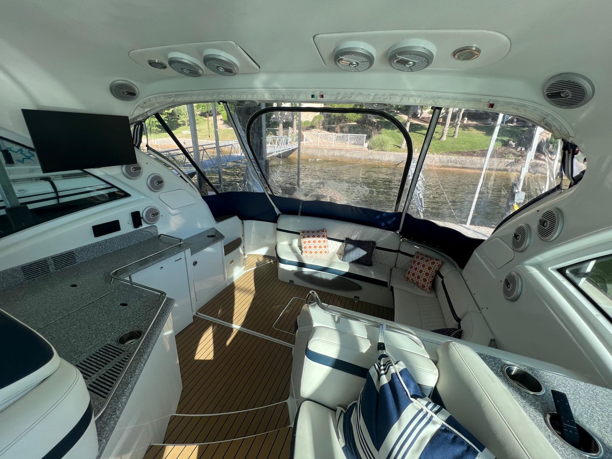 Matrix Yacht for Sale 45 Formula Yachts Shalimar, FL Denison Yacht