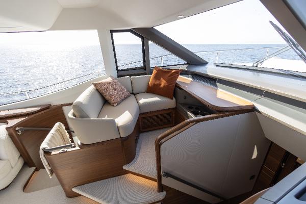 Princess Motor Yacht Sales - Used Princess Y72 - 1 Eighth Share