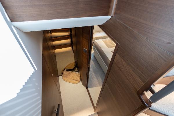 Princess Motor Yacht Sales - Used Princess Y72 - 1 Eighth Share