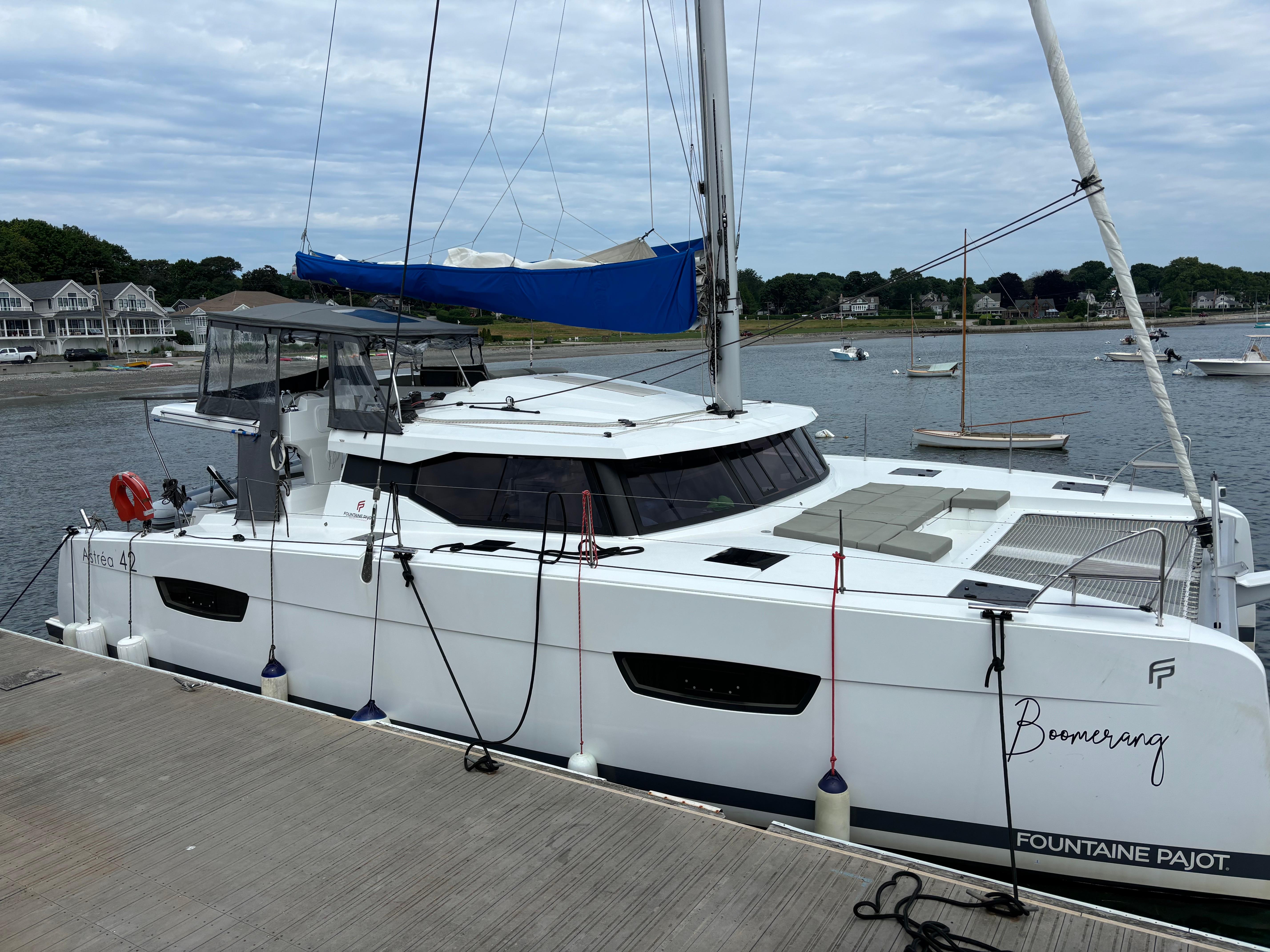 2022 Fountaine Pajot