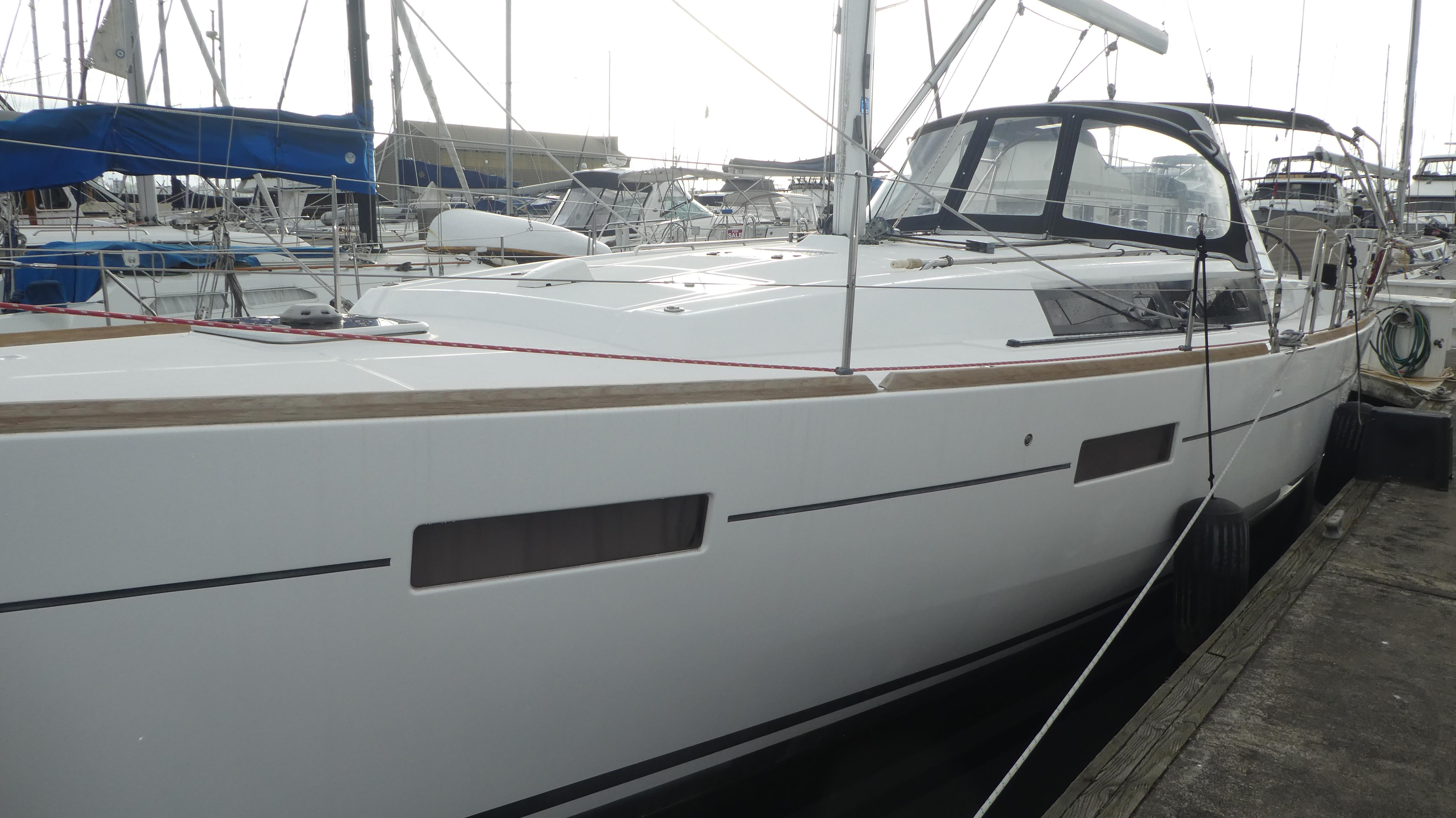 Yacht Photos Pics