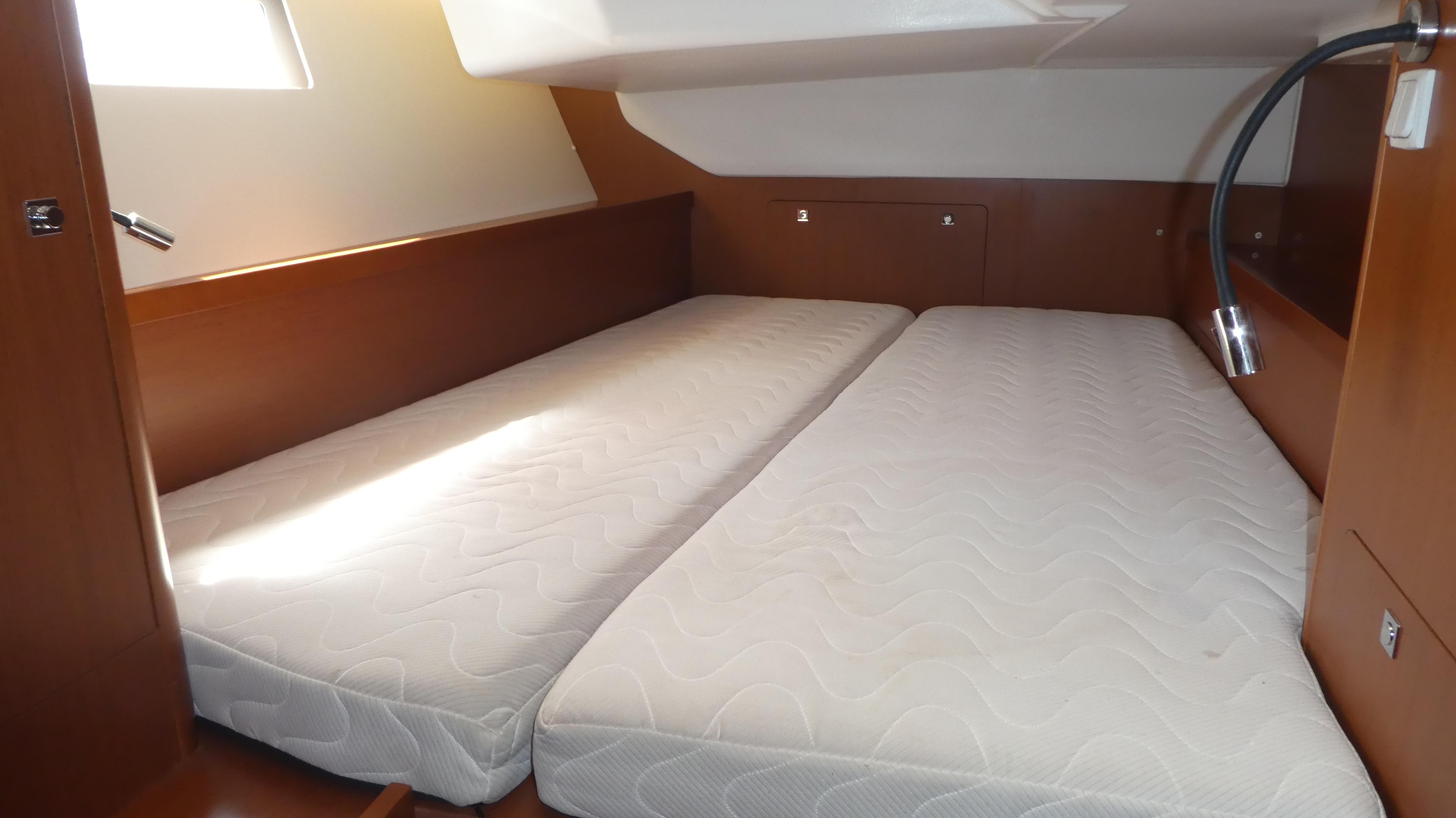 Yacht Photos Pics
