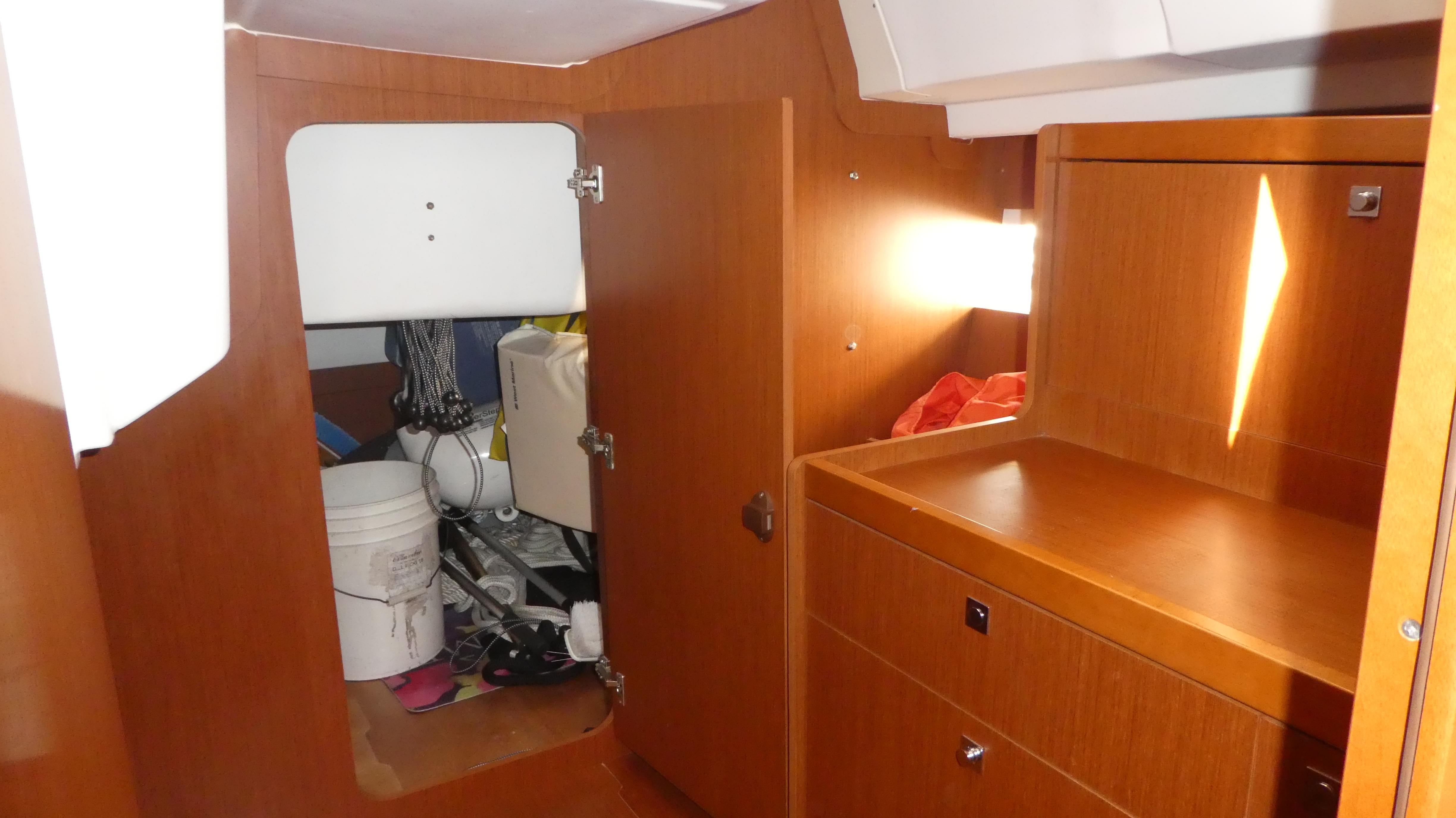 Yacht Photos Pics