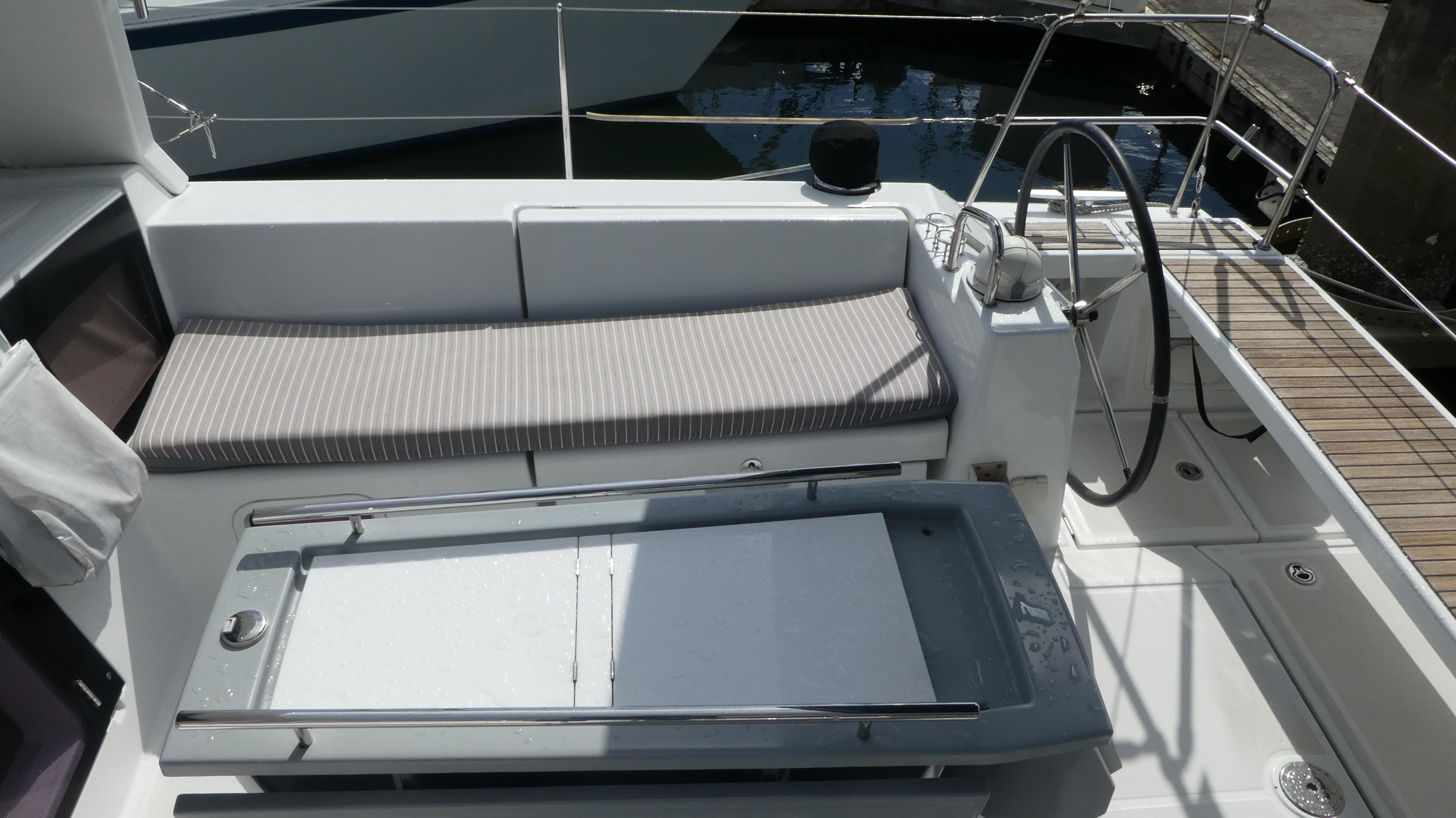 Yacht Photos Pics