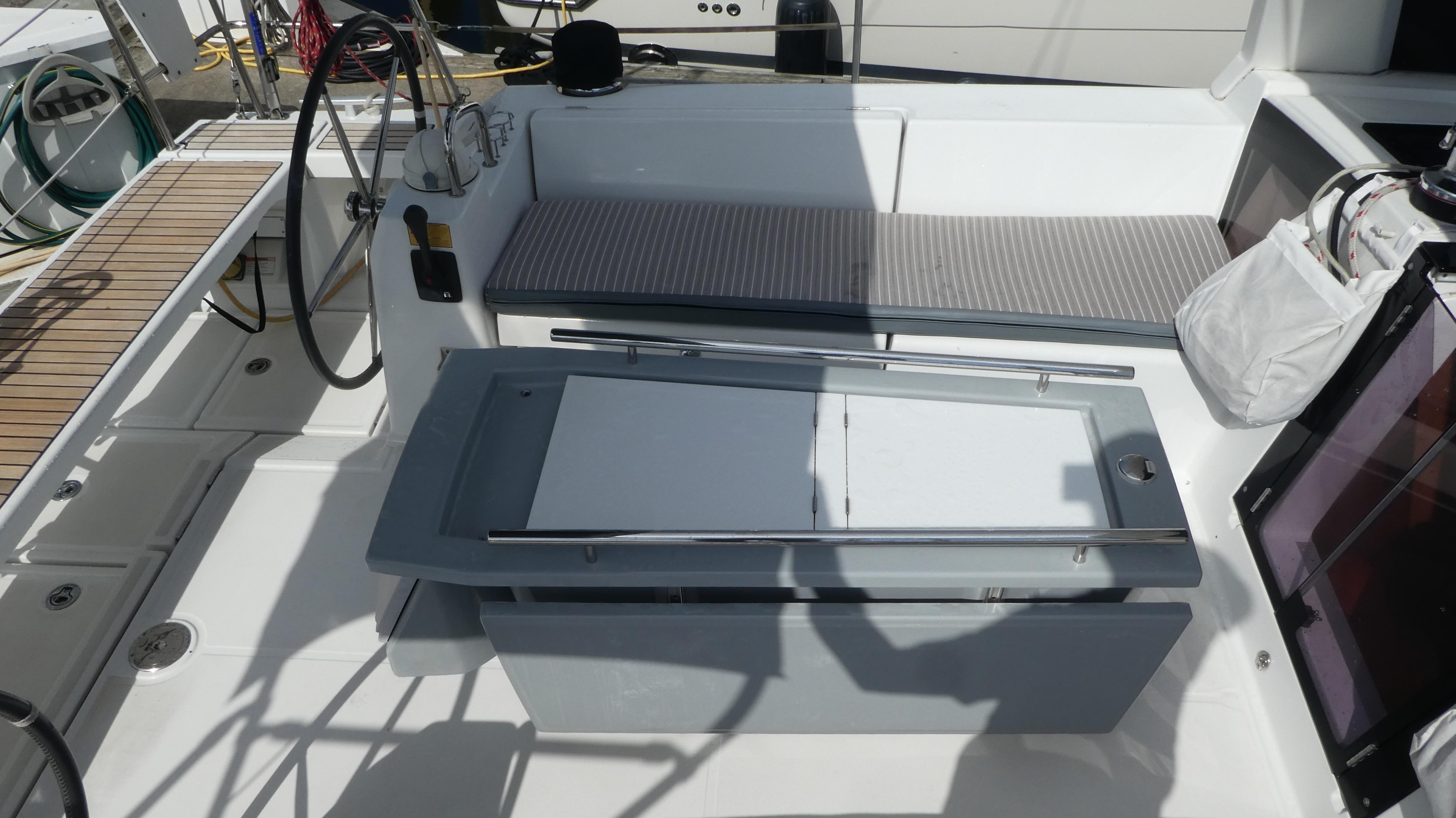 Yacht Photos Pics