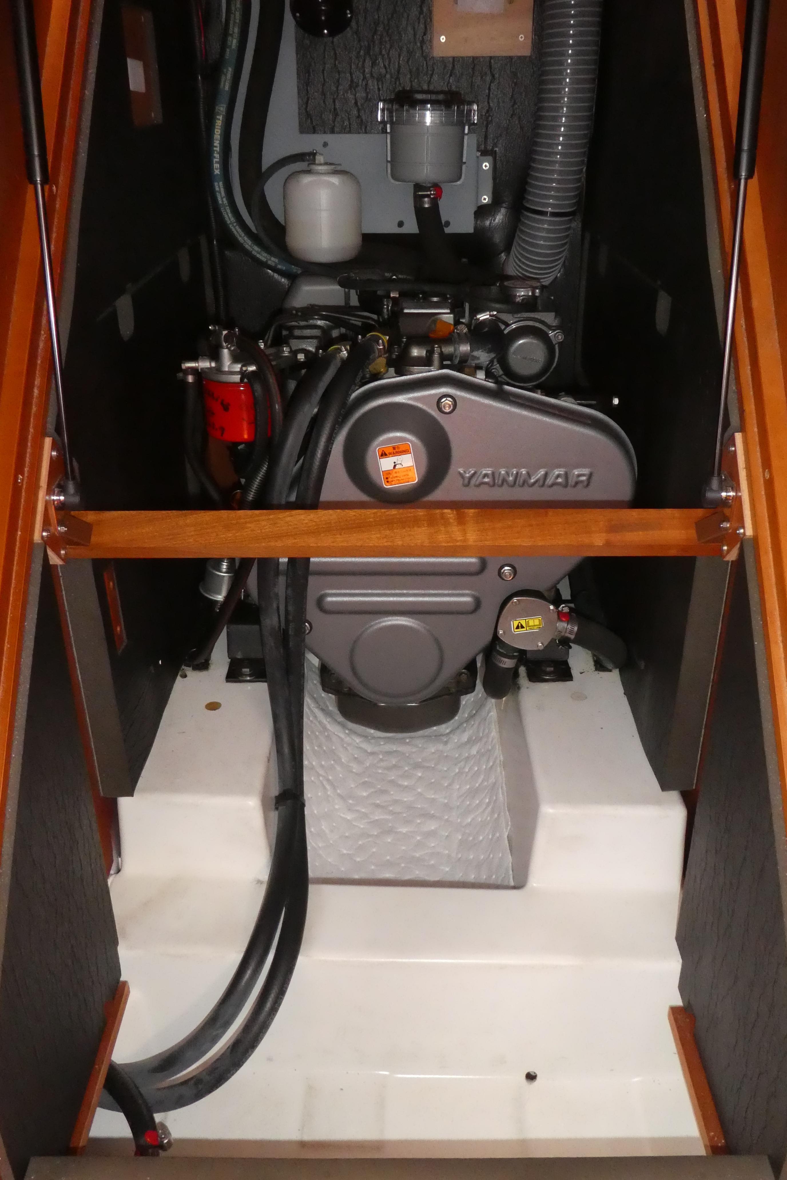 Yacht Photos Pics