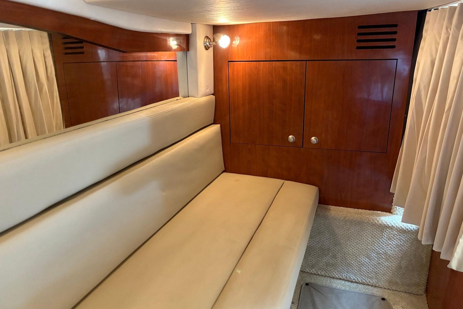 NJ 10383 MD Knot 10 Yacht Sales NJ 10383 MD Knot 10 Yacht Sales