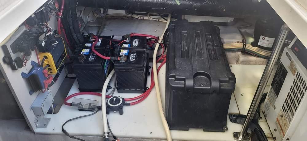 2005-searay-420-sedan-fly-power-9684477-20250215073245819-1_XLARGE