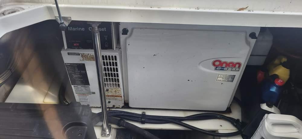 2005-searay-420-sedan-fly-power-9684477-20250215073247271-1_XLARGE