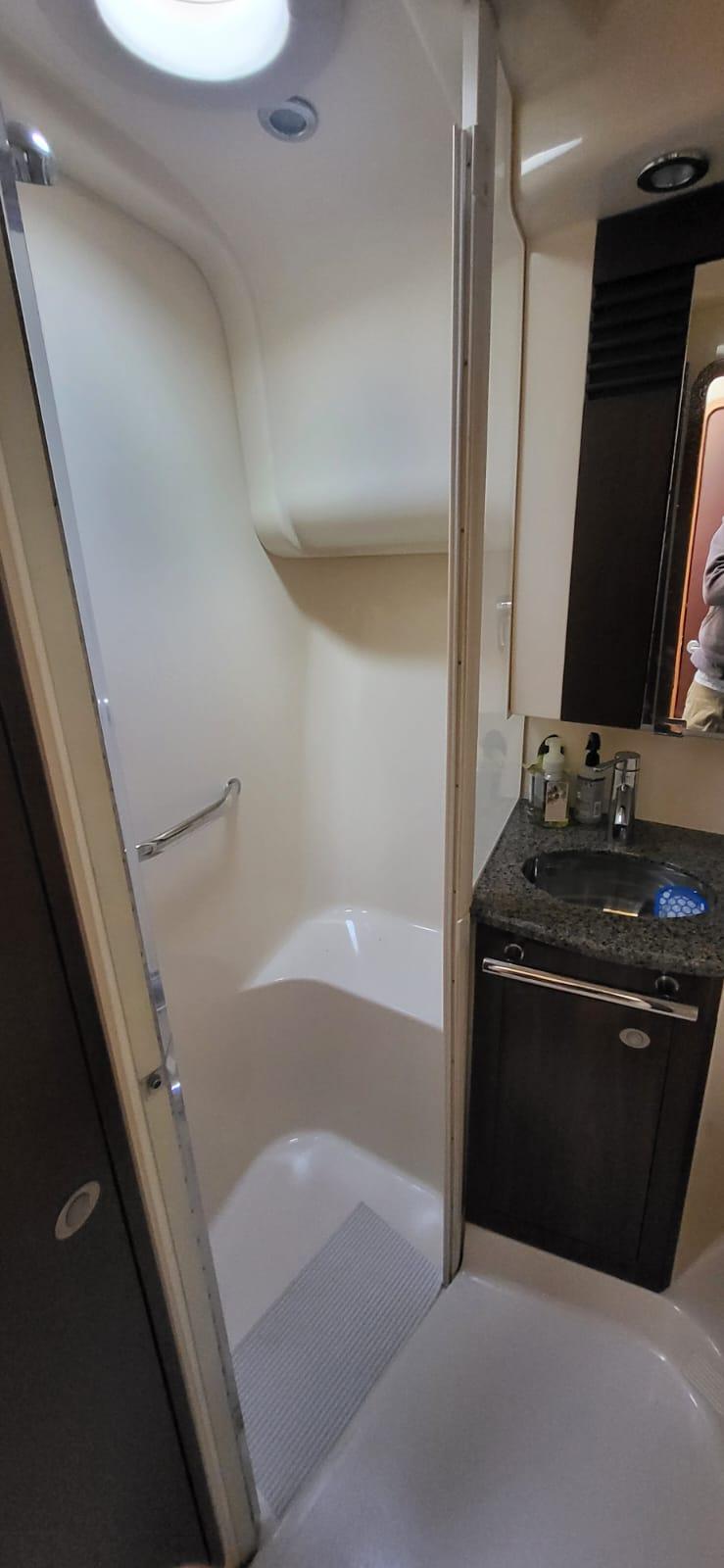 2005-searay-420-sedan-fly-power-9684477-20250215073335491-1_XLARGE