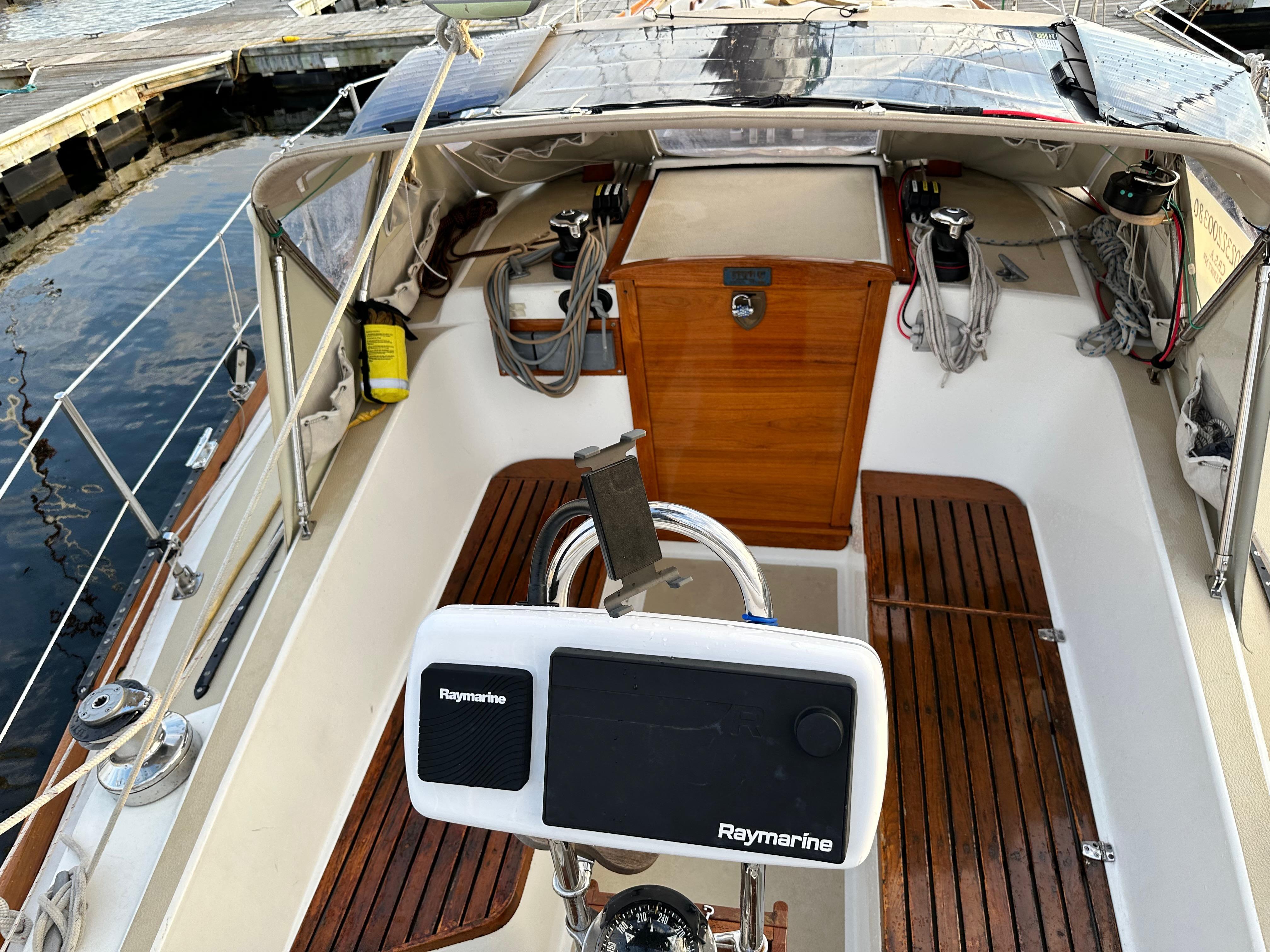 Newport RI Yacht Brokerage