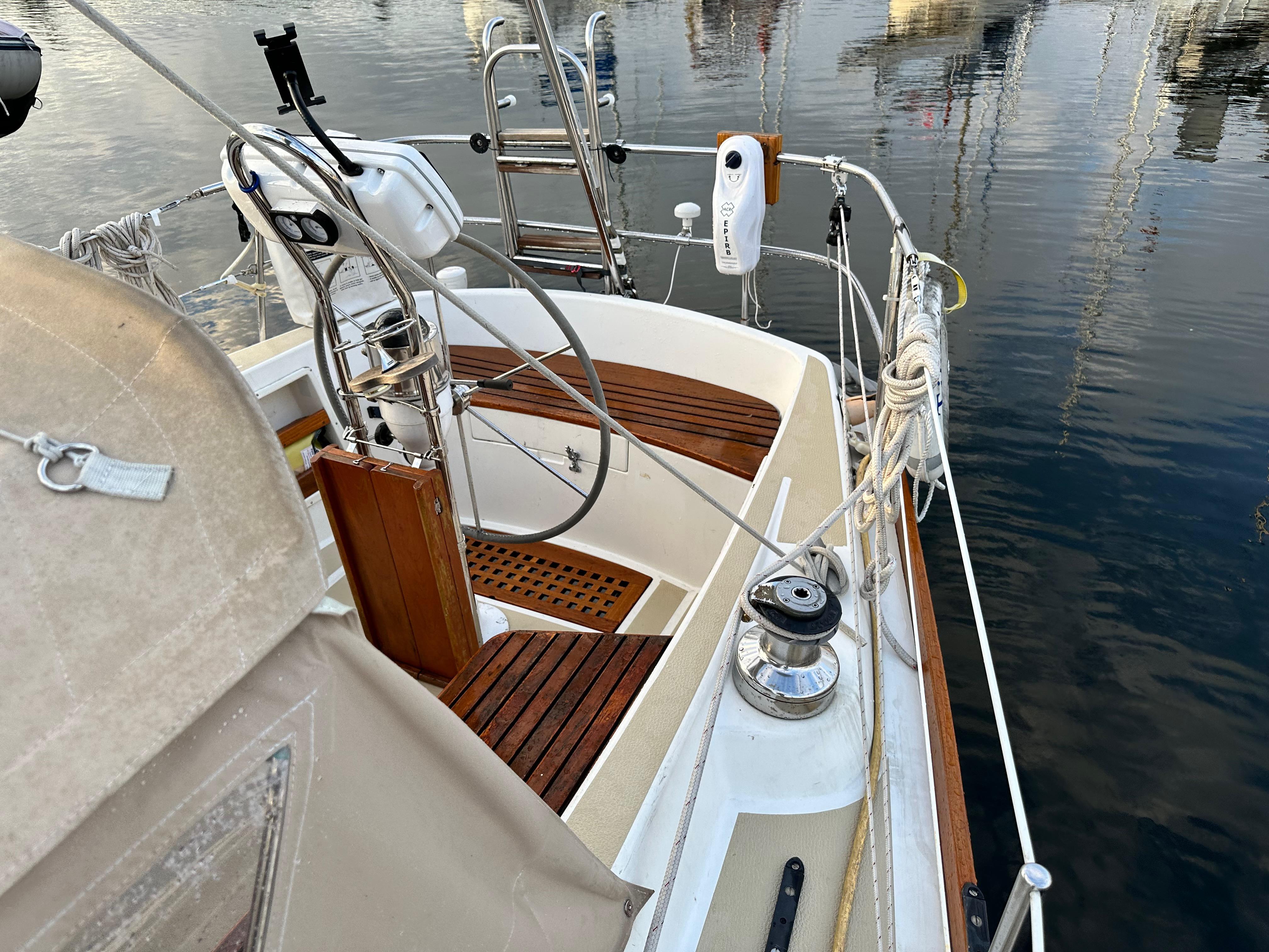 Newport RI Yacht Brokerage