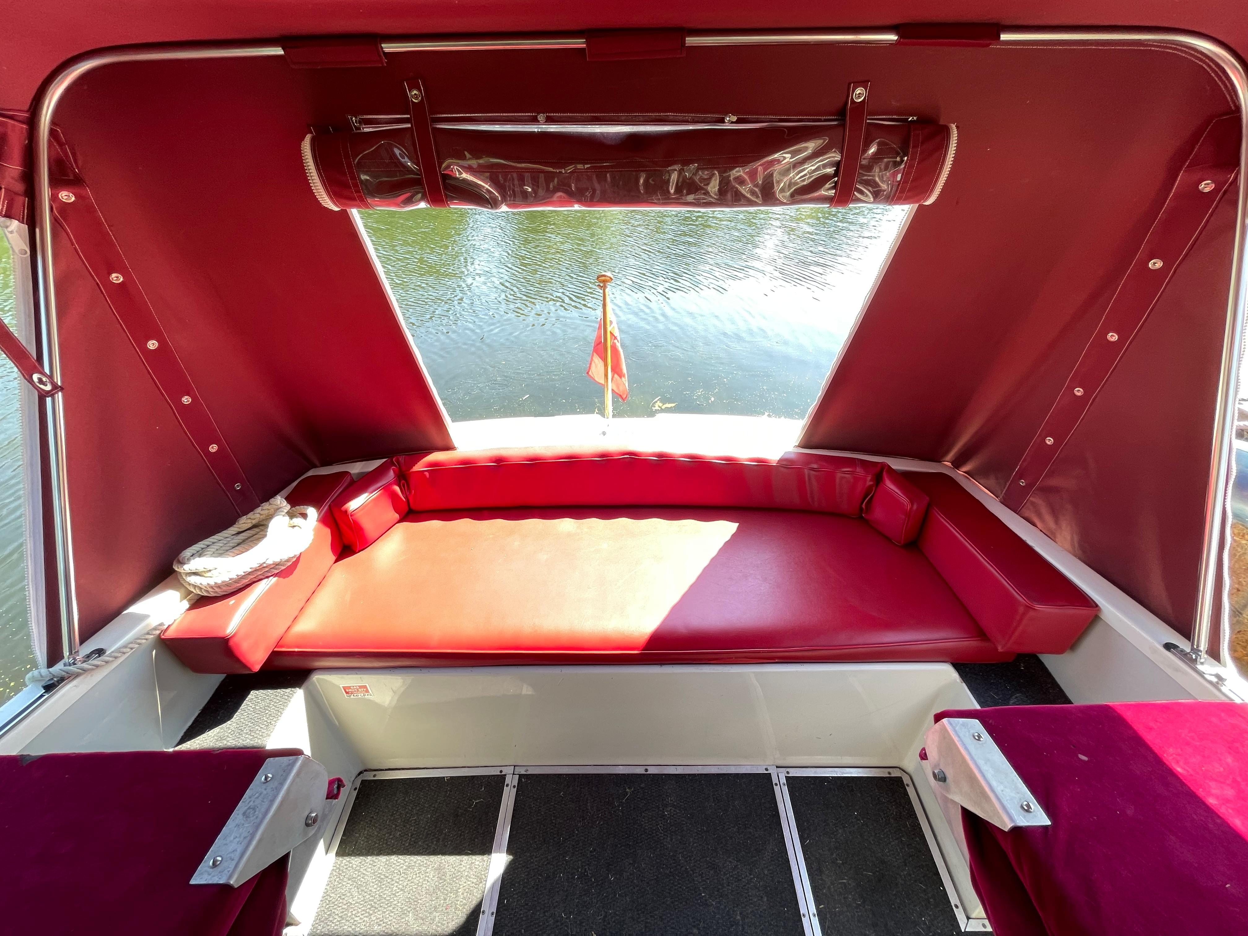 1979 Elysian 27