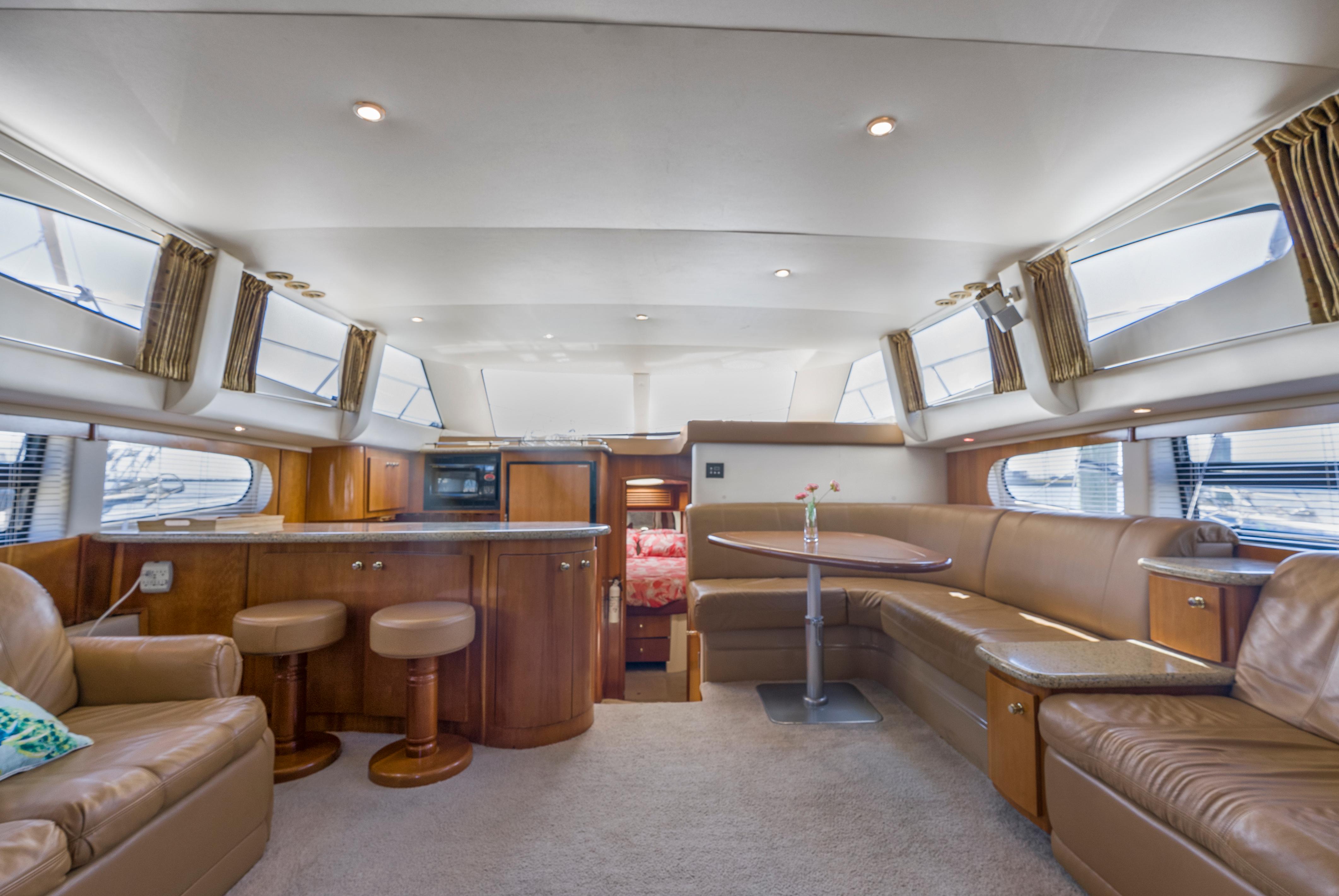 2001-carver-466-motor-yacht-power-9814517-20250531070715922-1_XLARGE