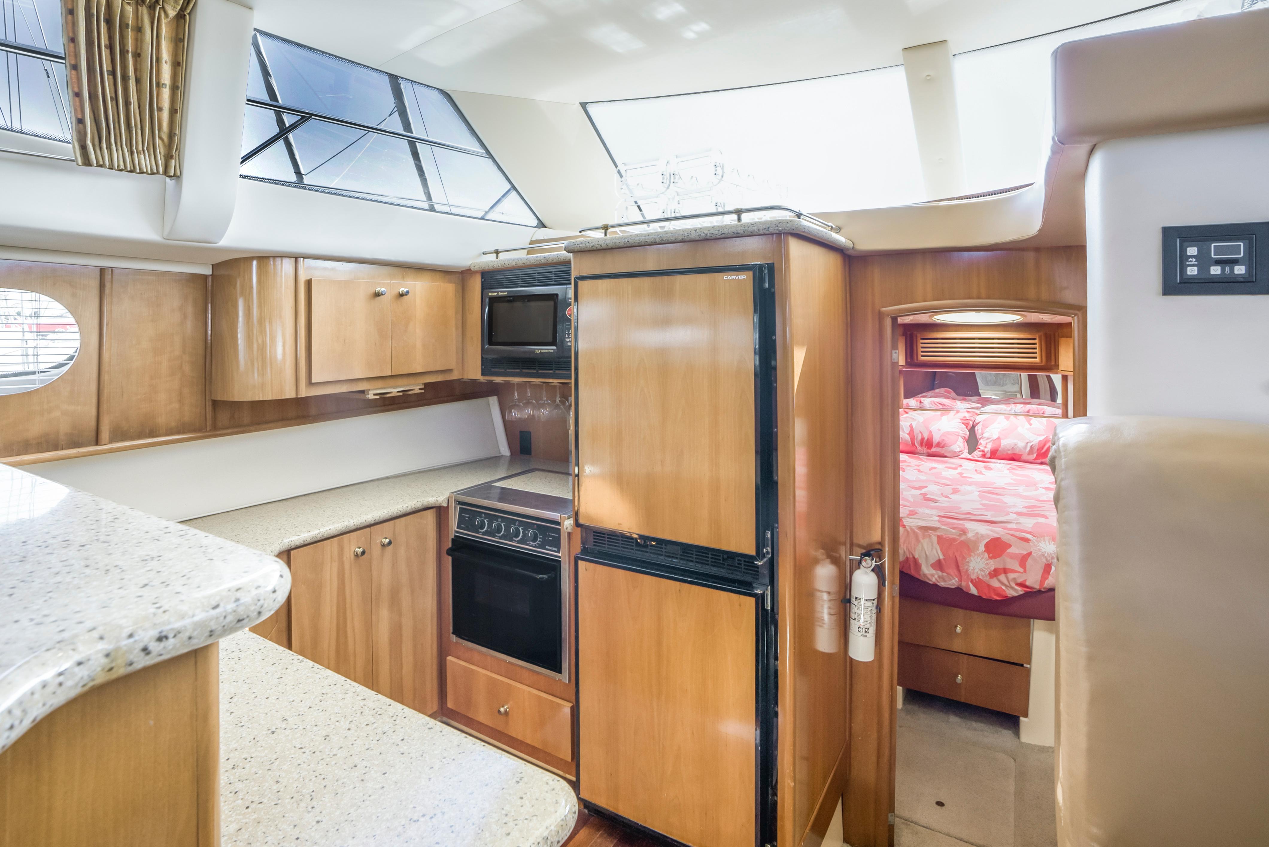 2001-carver-466-motor-yacht-power-9814517-20250531070733768-1_XLARGE