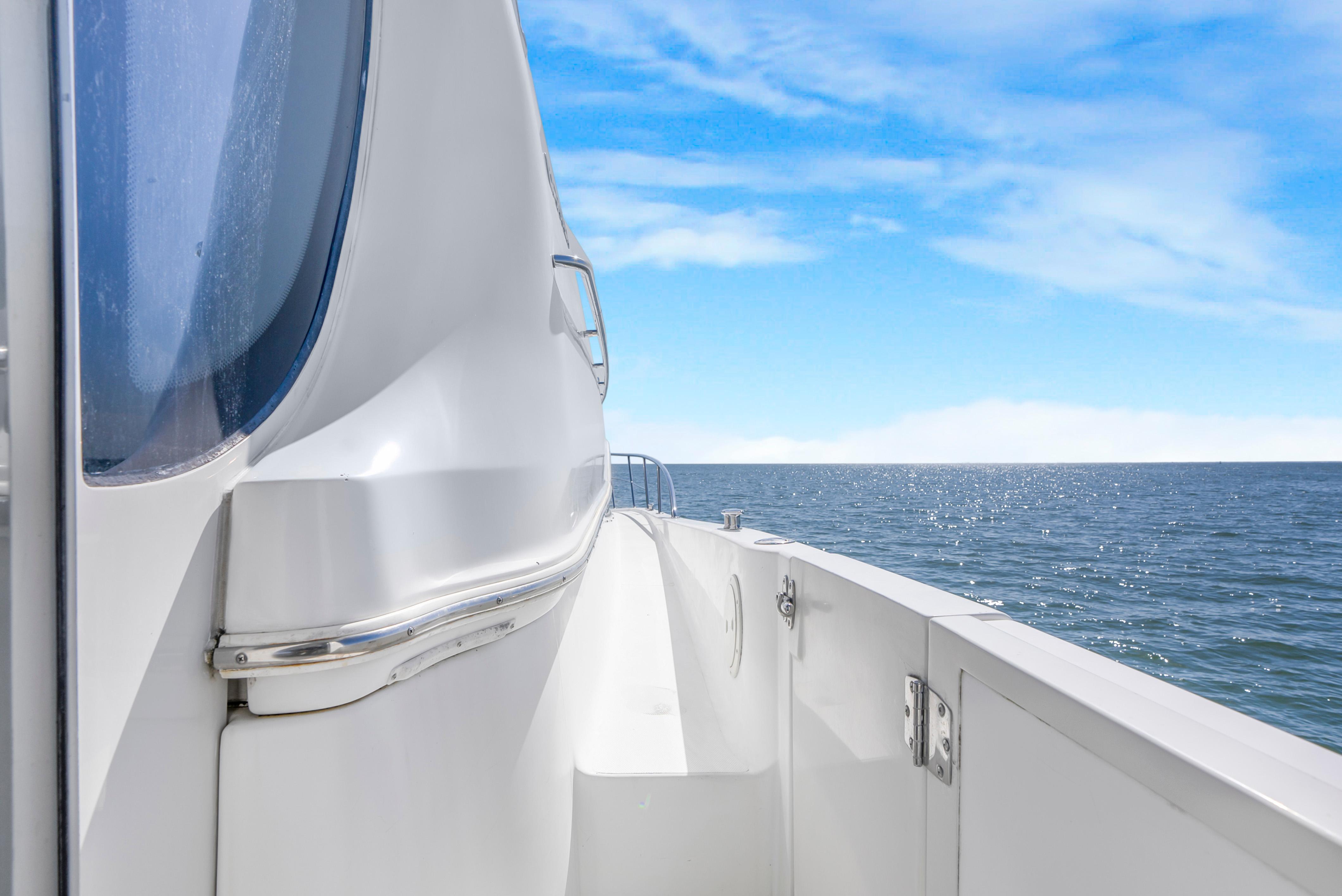 2001-carver-466-motor-yacht-power-9814517-20250531070803377-1_XLARGE