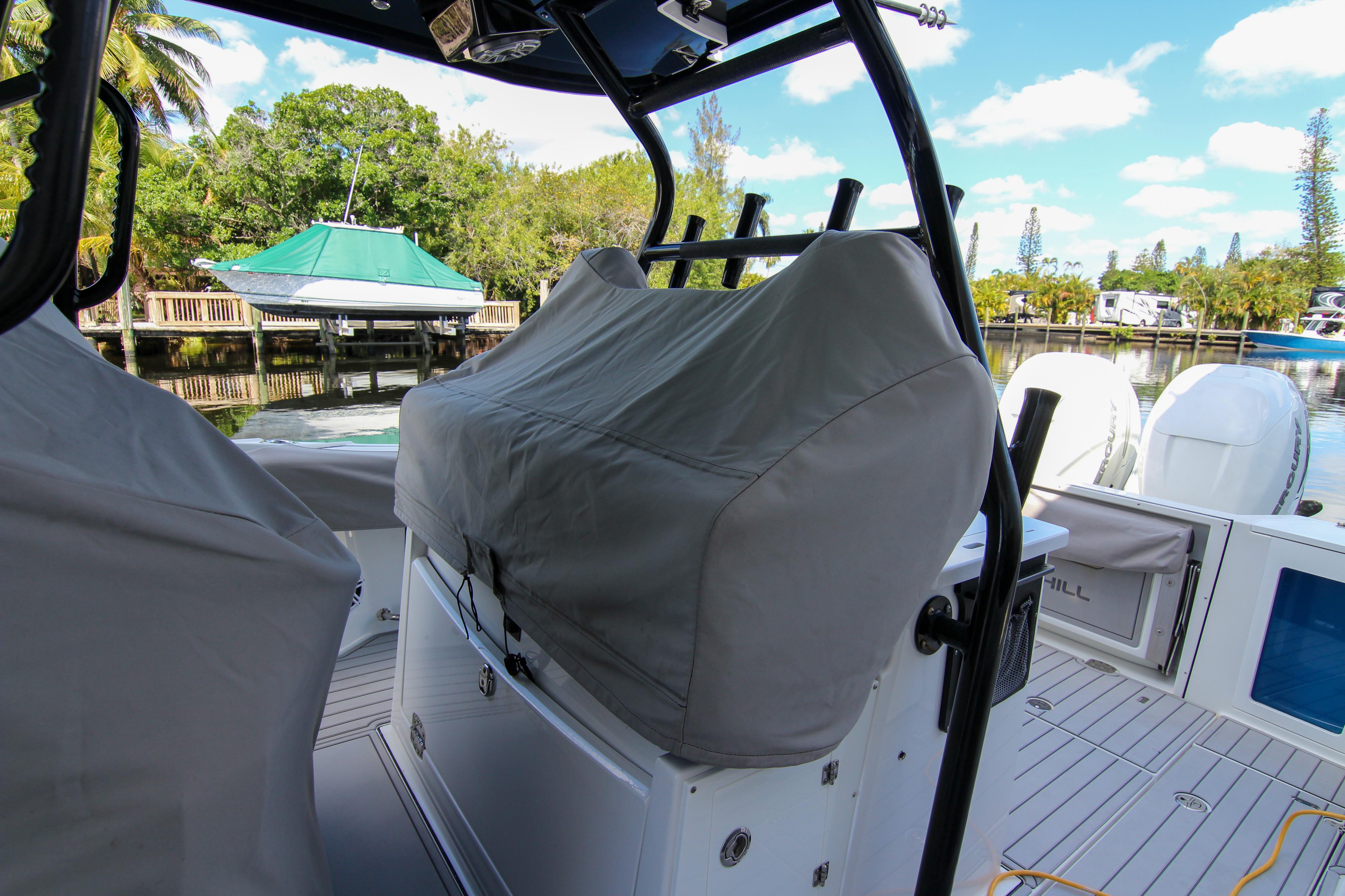 2020-blackfin-332-cc-power-9784522-20250506140206663-1_XLARGE