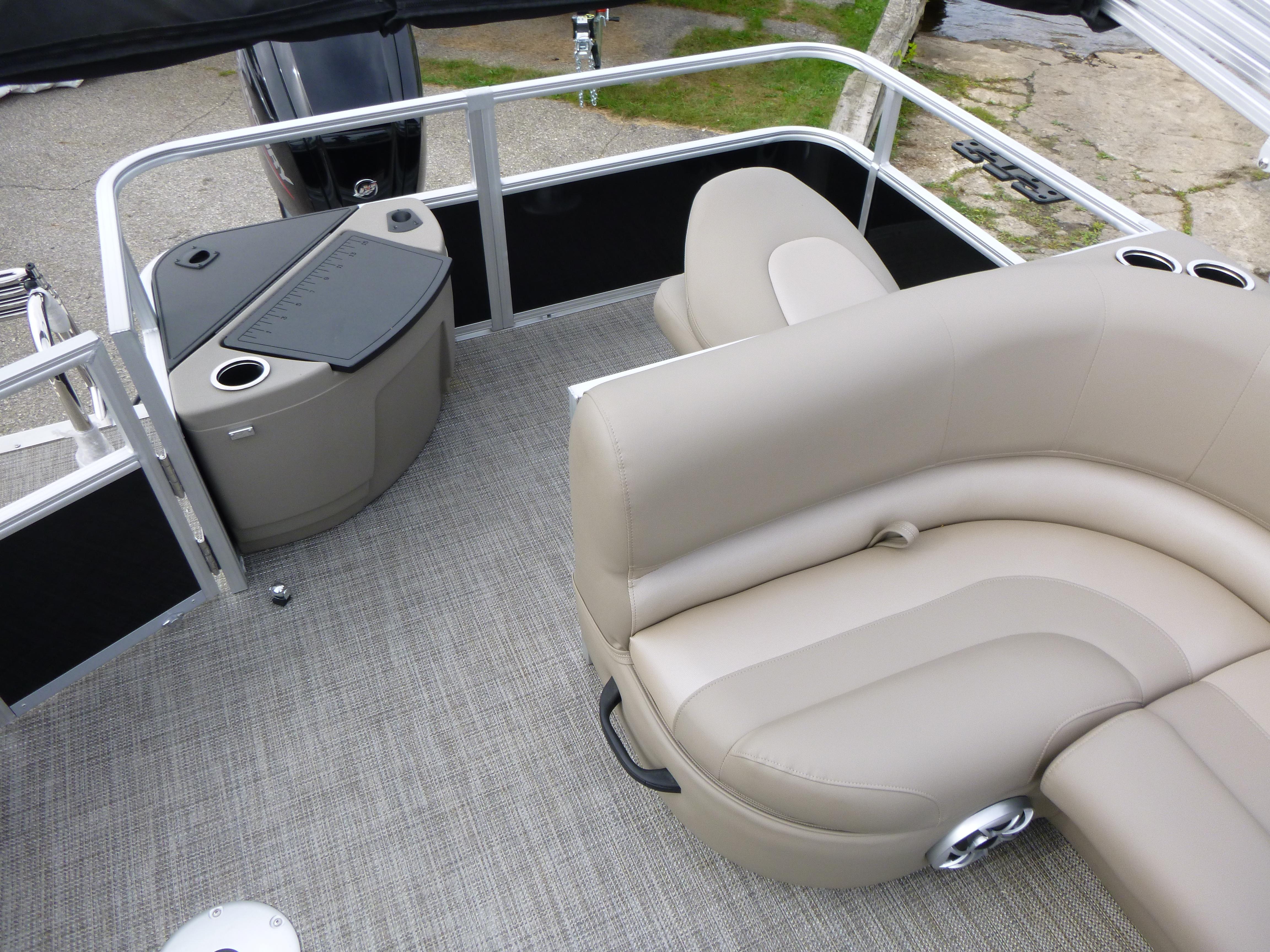2024 Ranger Reata 200F Gallery