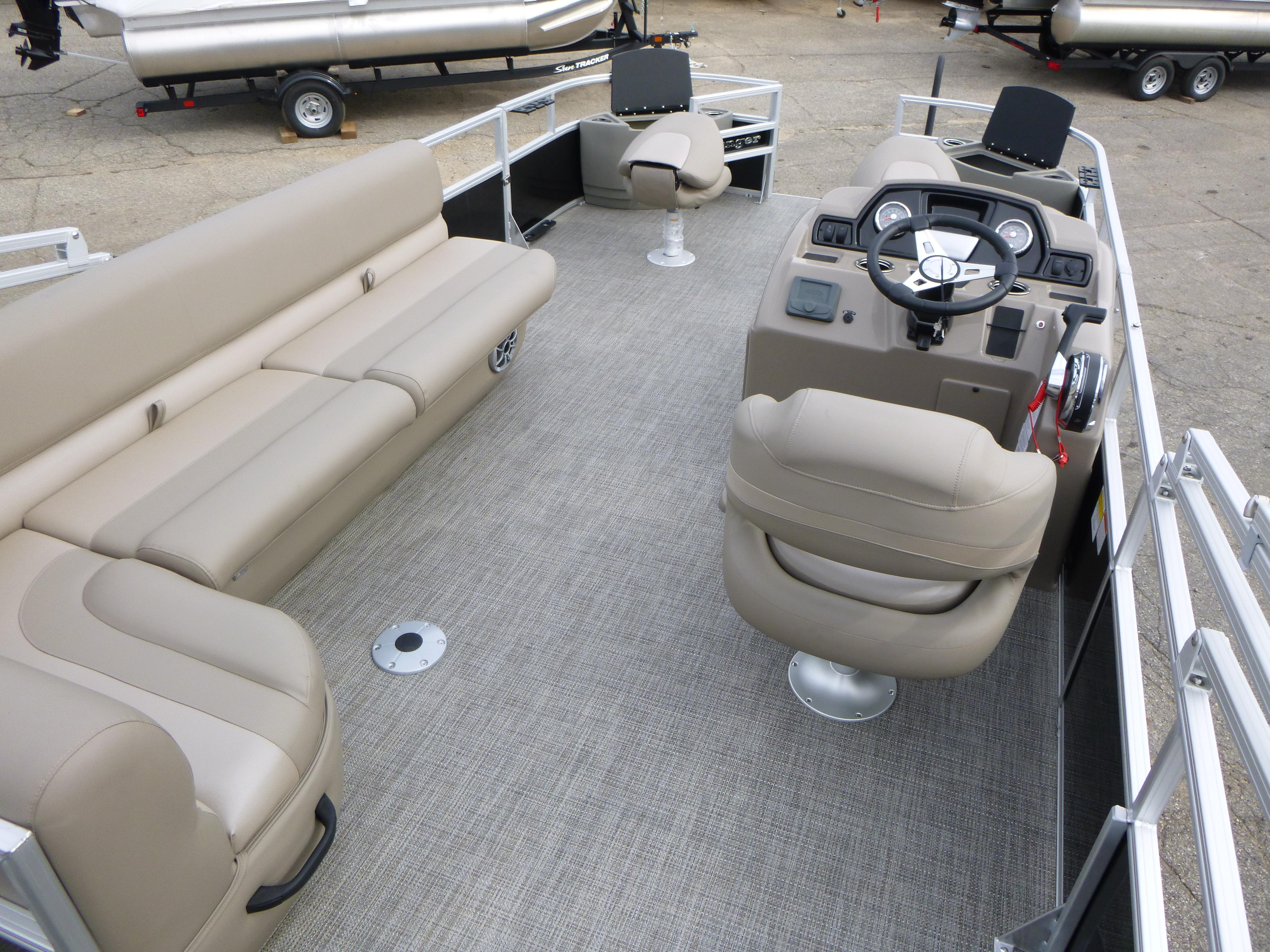2024 Ranger Reata 200F Gallery