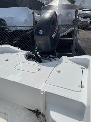 2007 Polar boat for sale, model of the boat is 2110 BAY BOAT & Image # 6 of 15