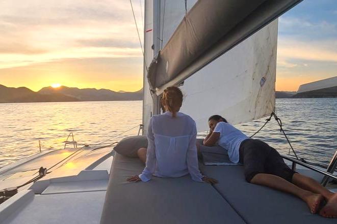 Roomy, Fast Cruising Yacht