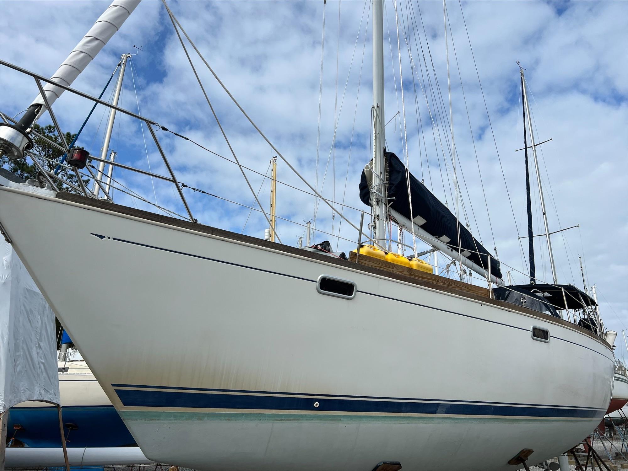 1991 Sabre 425 For Sale | YaZu Yachting | Deltaville