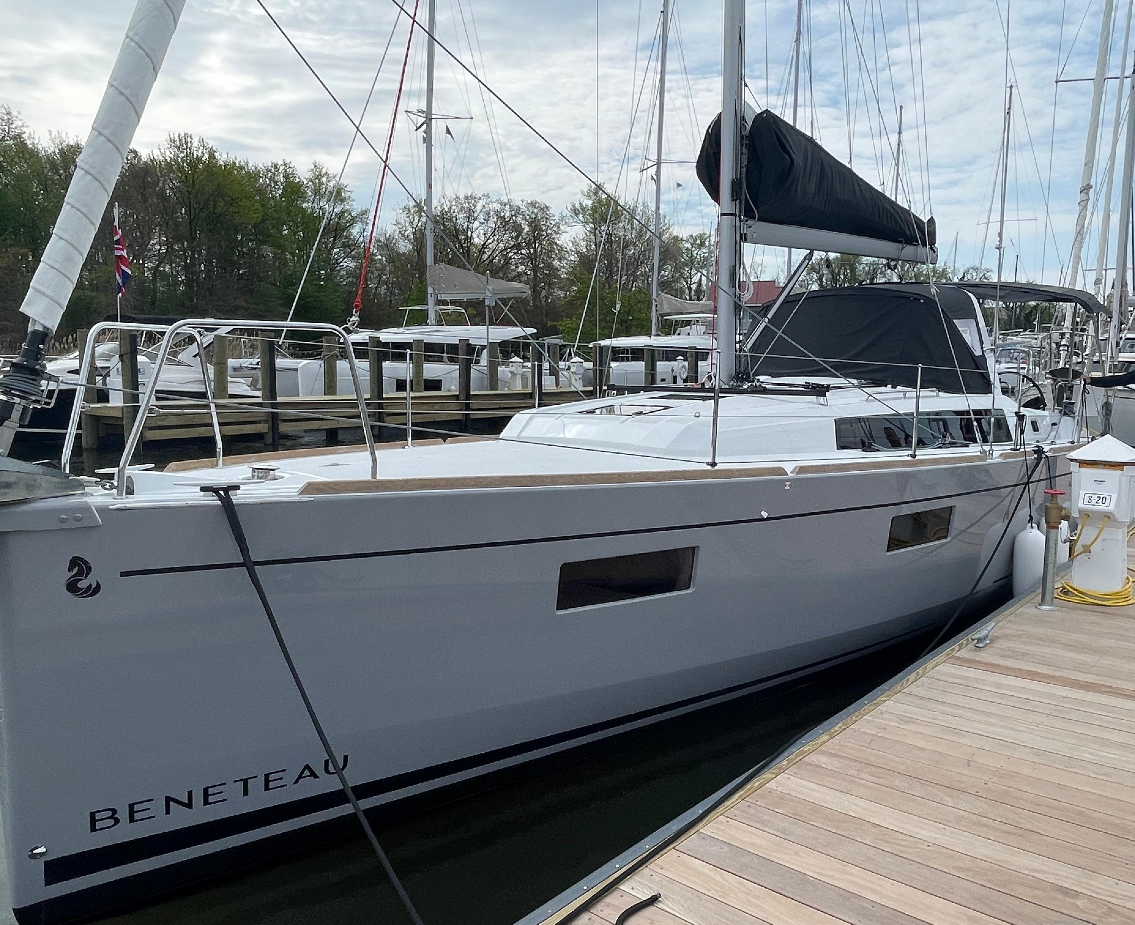 2022 Beneteau