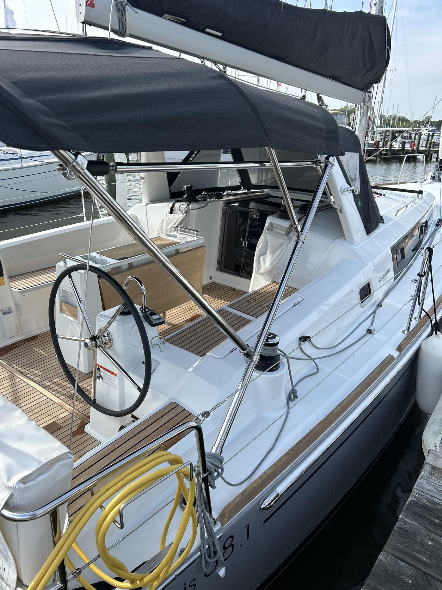 2022 Beneteau