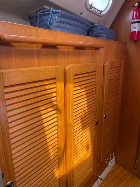 Storage Fwd Cabin