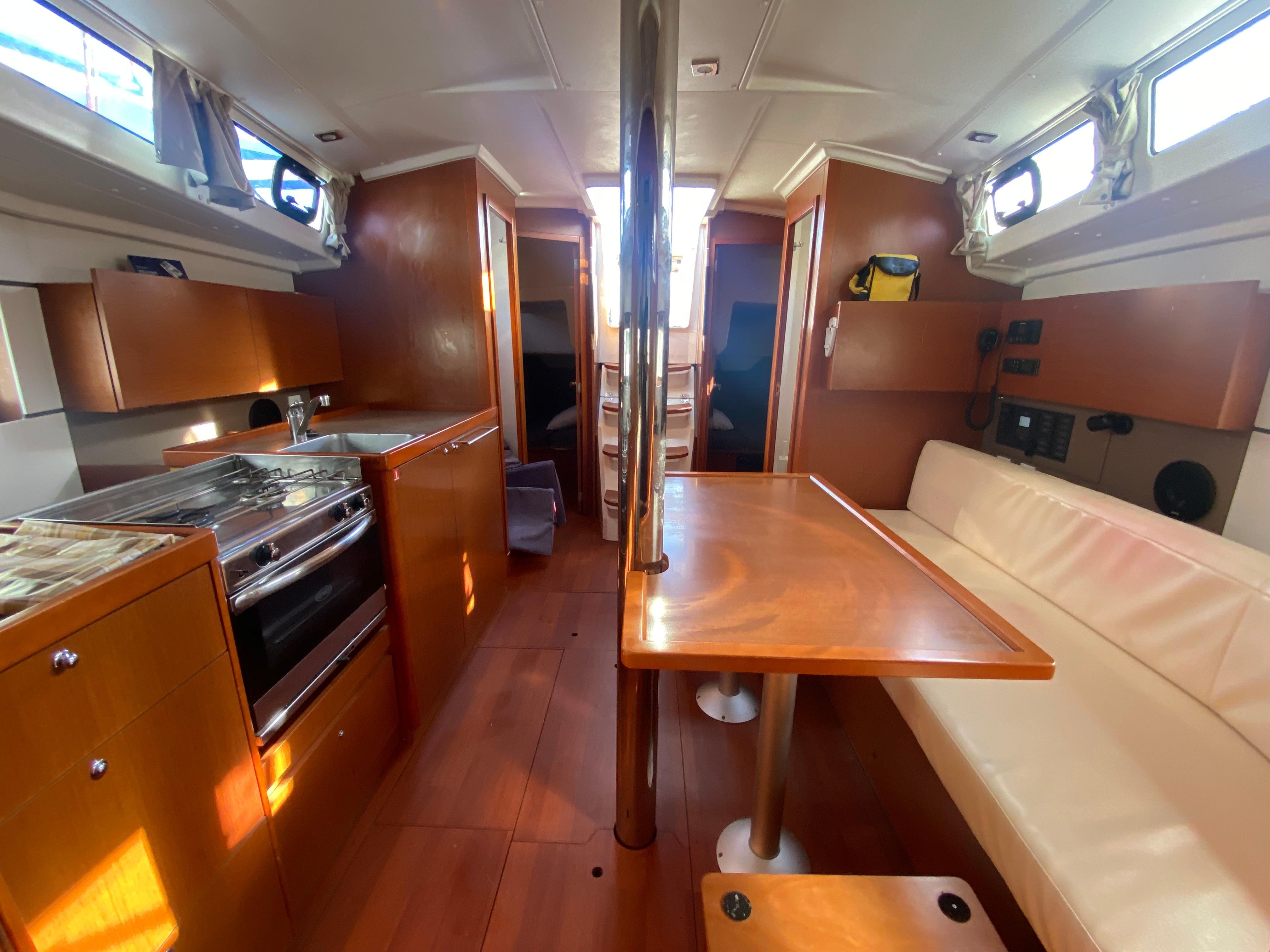 Yacht Photos Pics