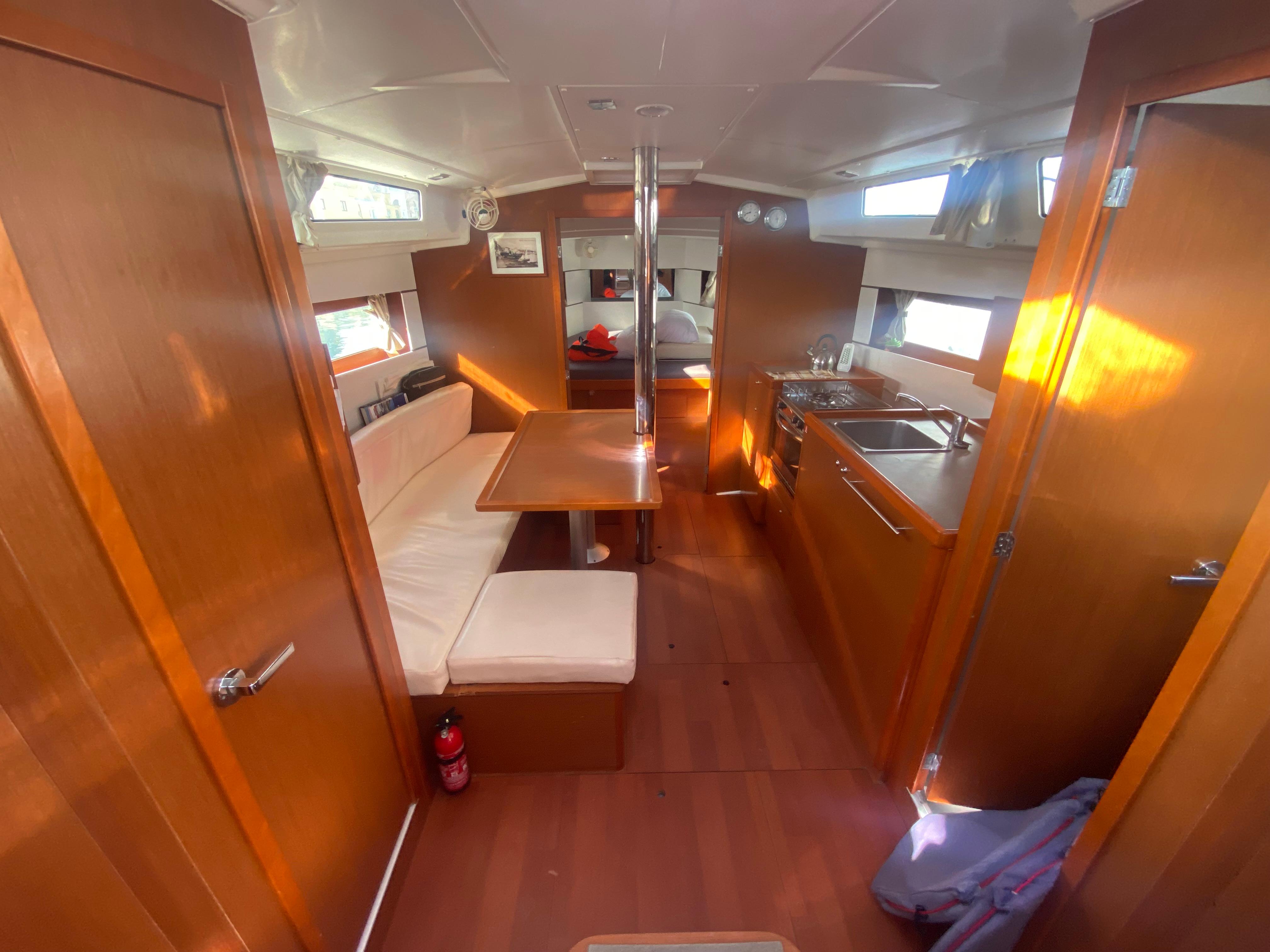 Yacht Photos Pics